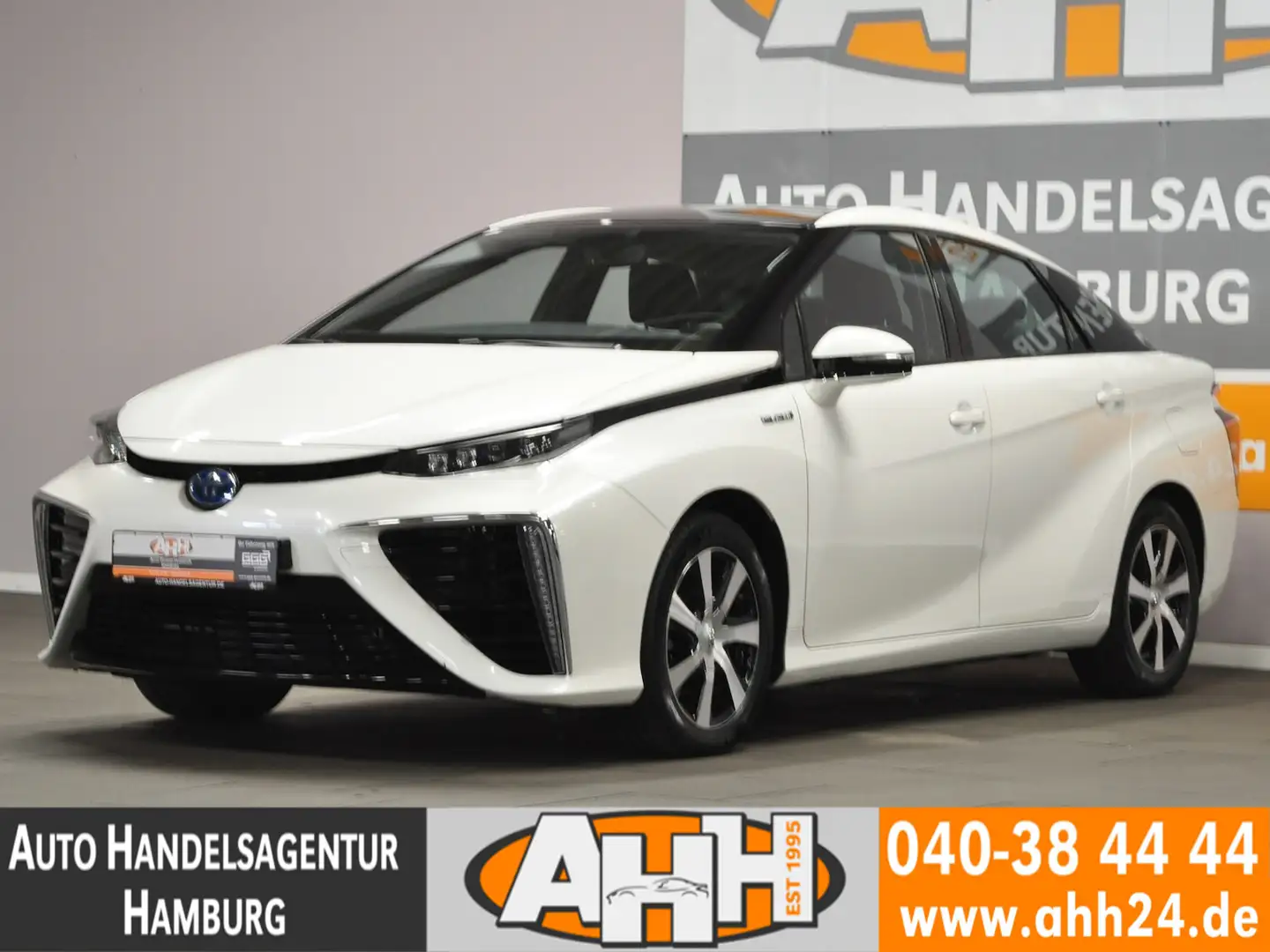 Toyota Mirai H2 FUELCELL WASSERSTOFF LEDER|DAB|ACC|1H!! Белый - 1