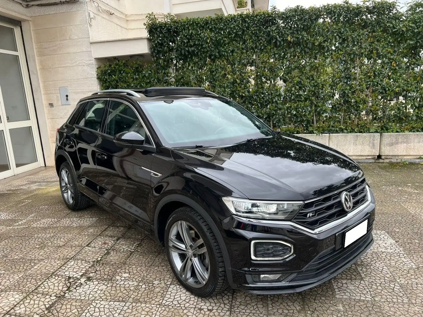Volkswagen T-Roc 2.0 TDI SCR 150 CV DSG R-Line Noir - 2