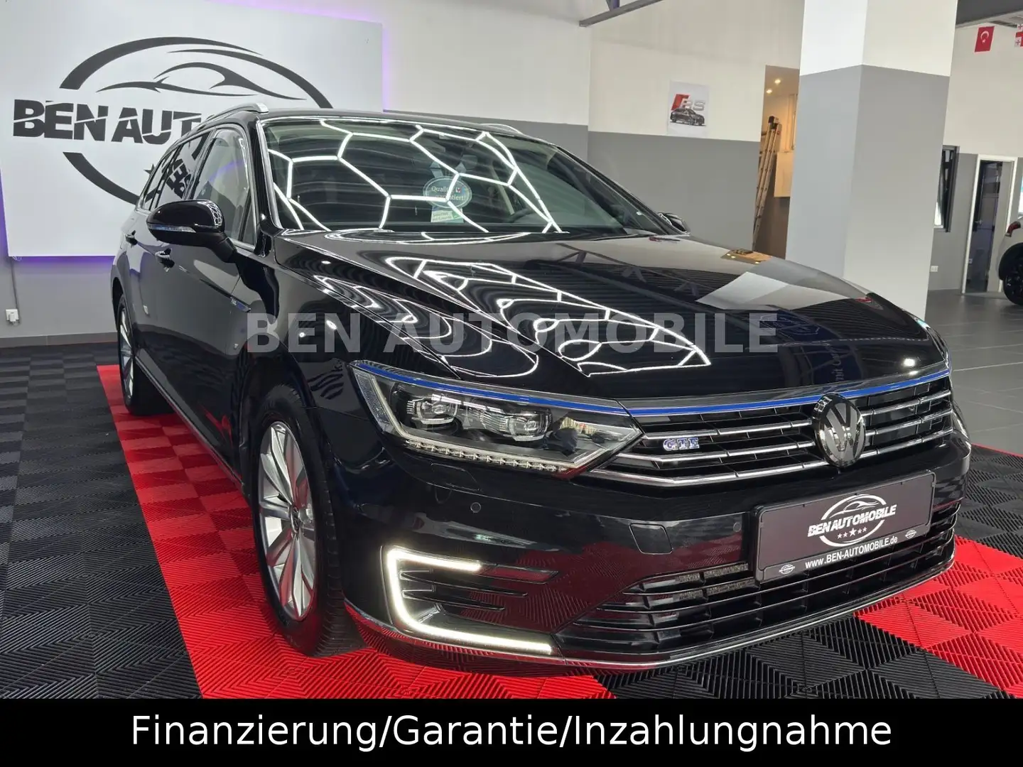 Volkswagen Passat Variant GTE *LED*ACC*DCC*AHK*STHZ* Schwarz - 1