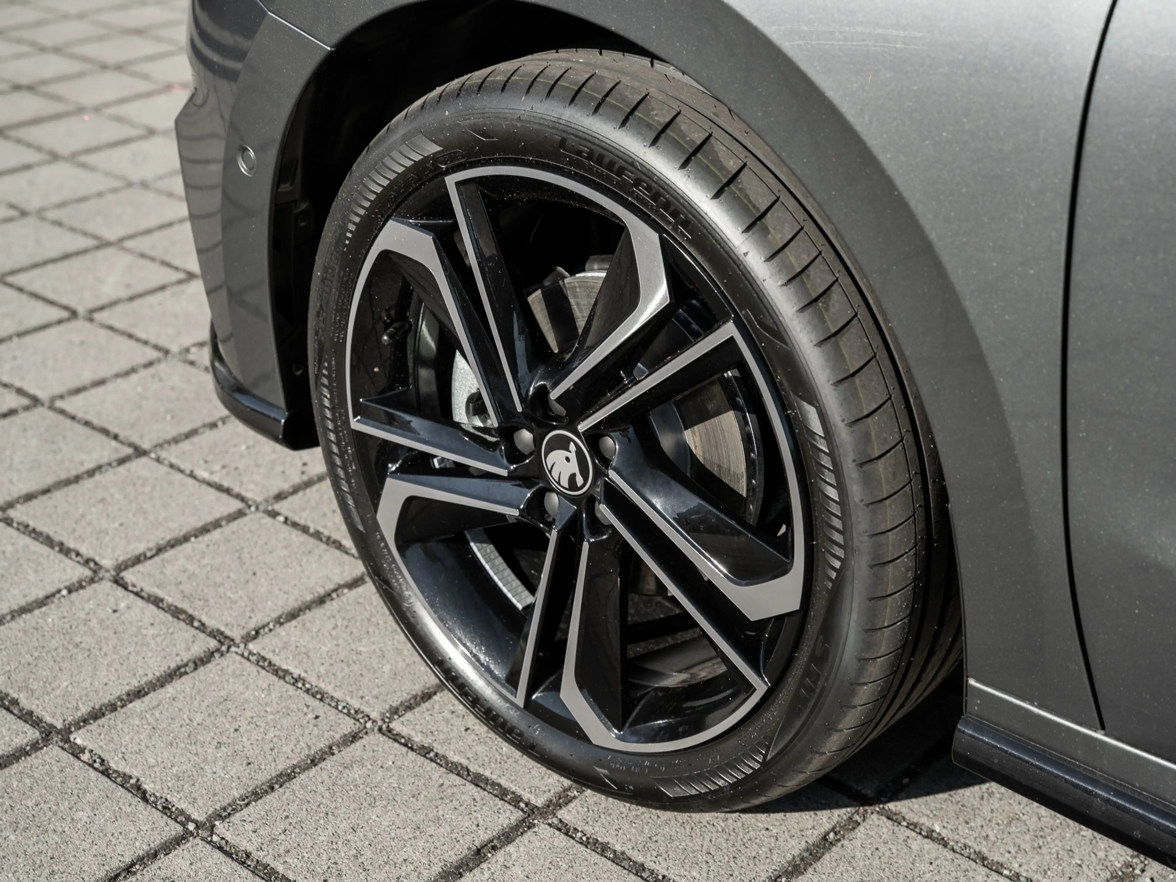 Skoda Fabia Monte Carlo 1.5 TSI DSG Navi Sportp. ACC — photo 6