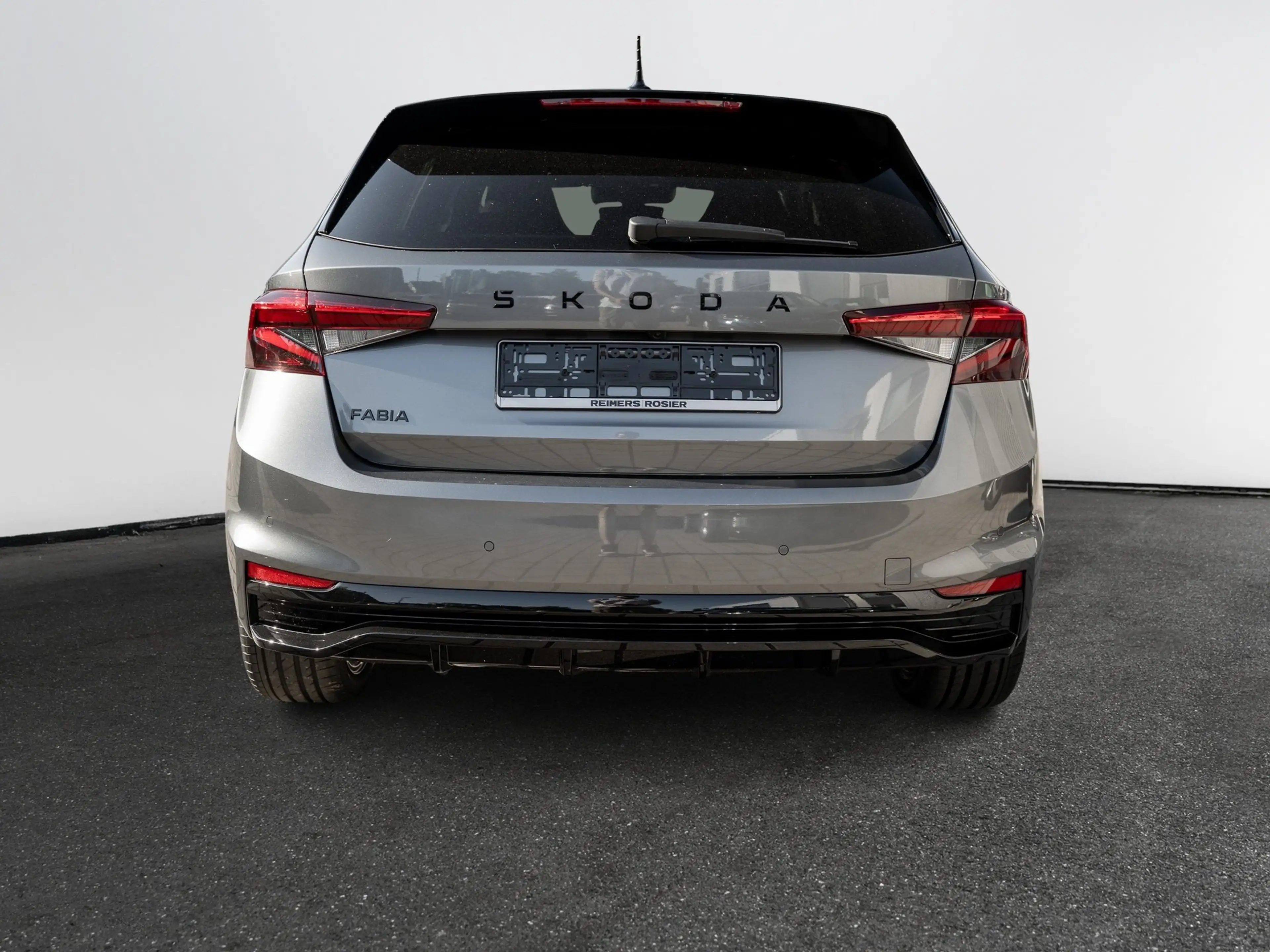 Skoda Fabia Monte Carlo 1.5 TSI DSG Navi Sportp. ACC — photo 5
