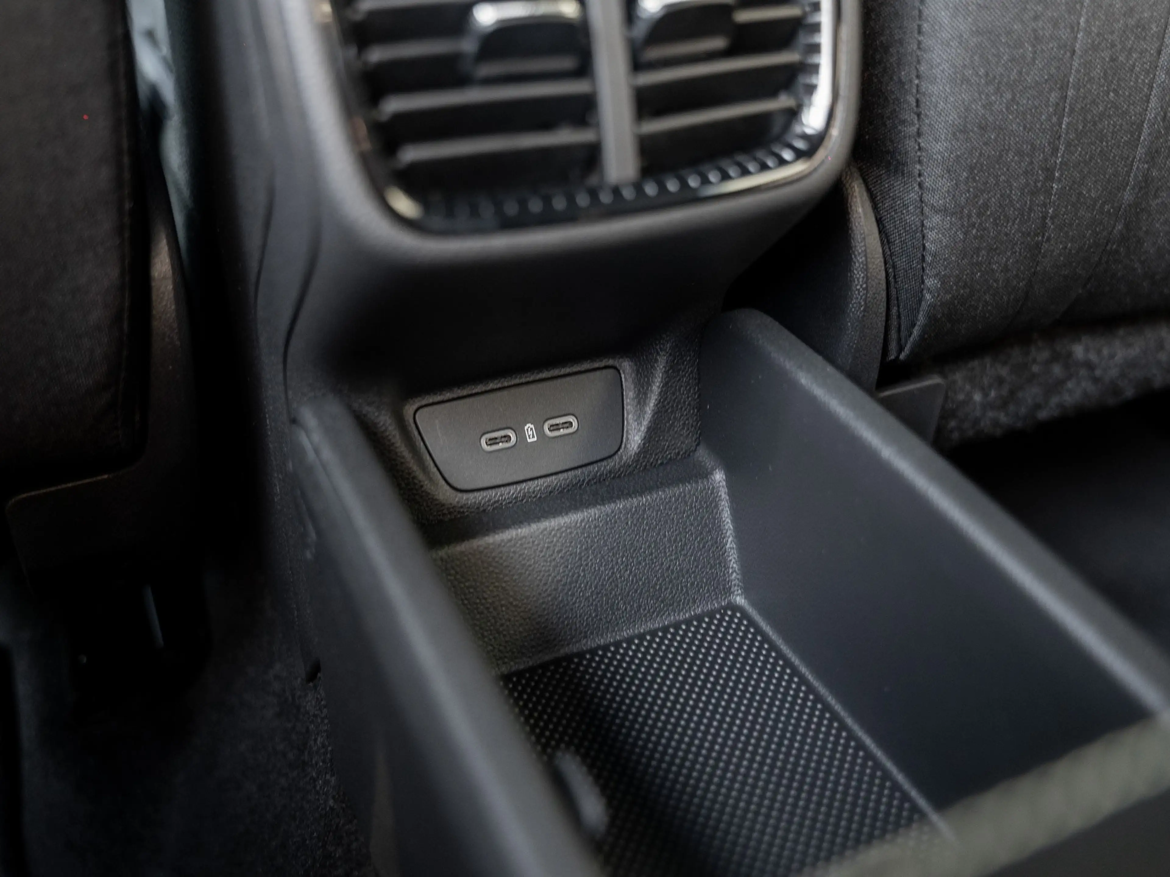 Skoda Fabia Monte Carlo 1.5 TSI DSG Navi Sportp. ACC — photo 9