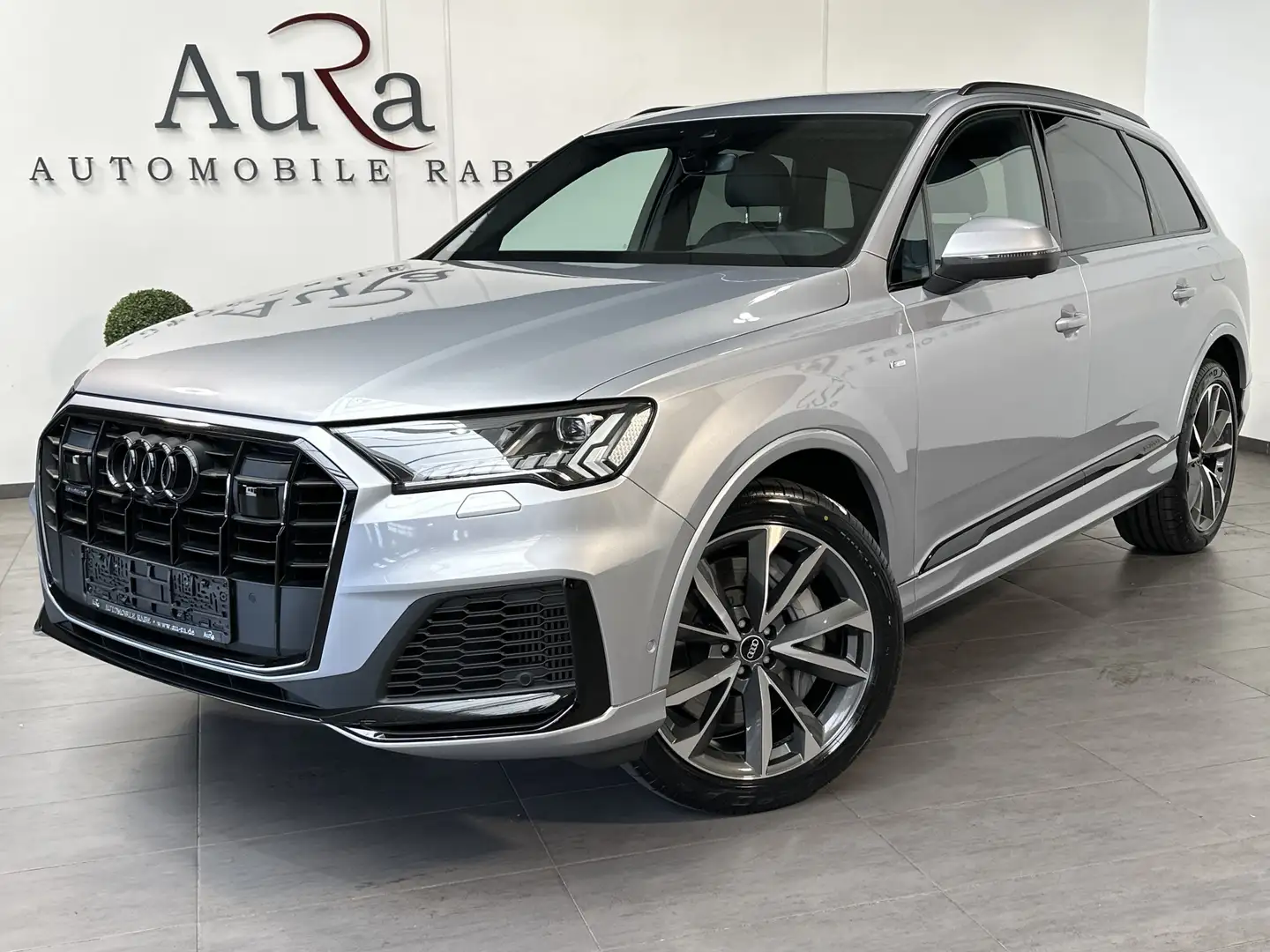 Audi Q7 55 TFSI e Qu S-Line NAV+LED+KAM+PANO+VCOCKPIT Argent - 2
