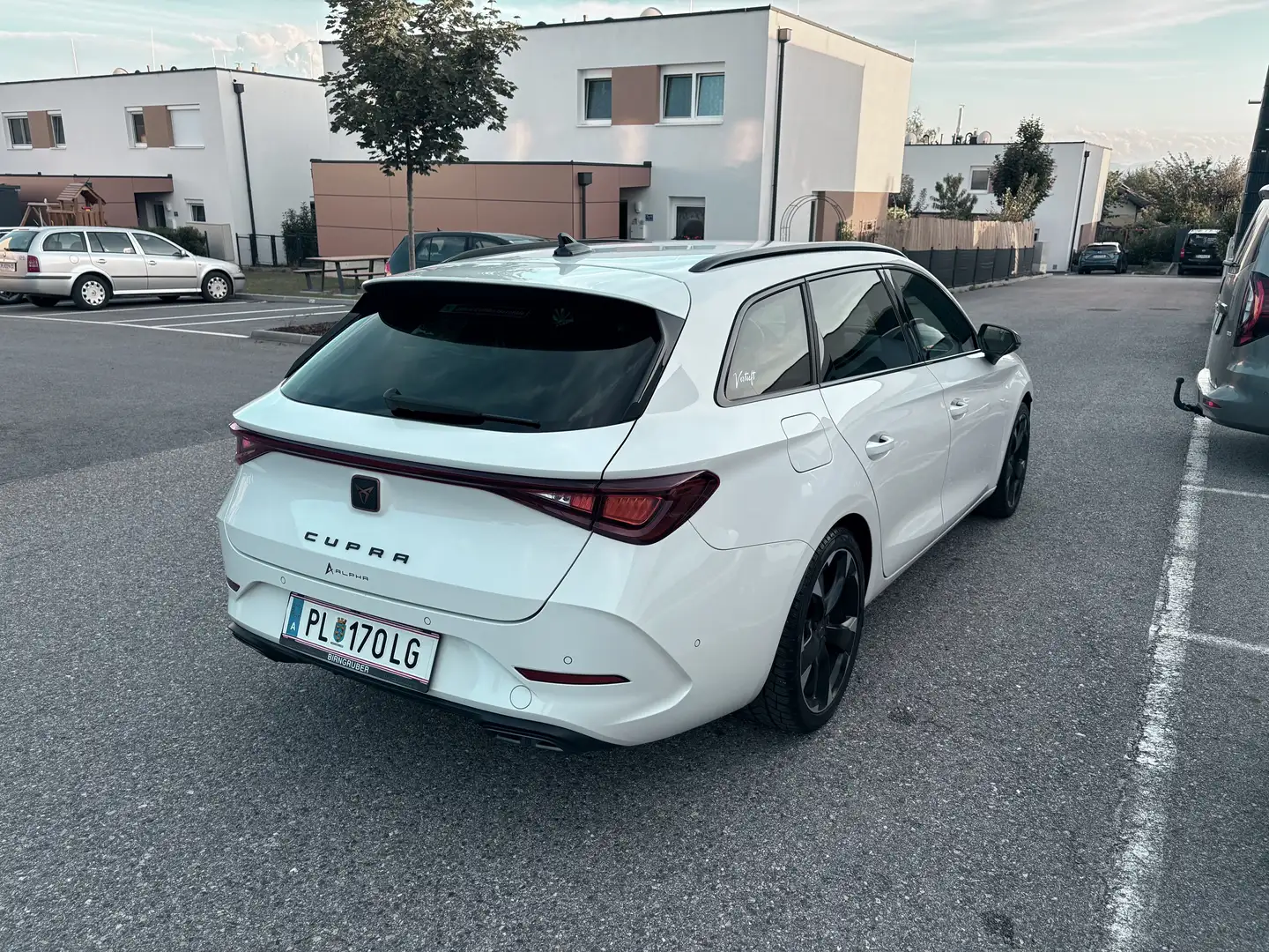CUPRA Leon SP Kombi Alpha 2.0 TDI DSG 150 - 2