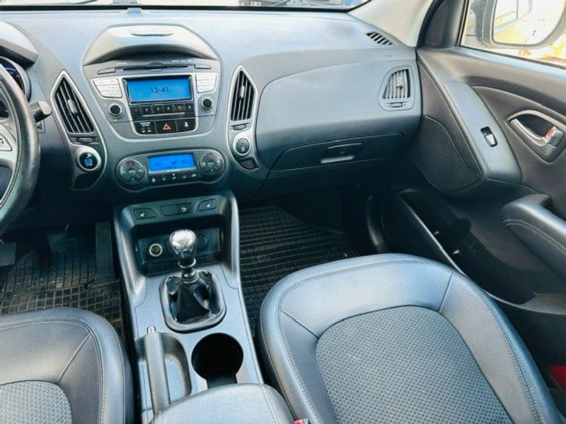 Hyundai iX35 Style 1.6*AHK+Sitzheizung*PDC*TÜV NEU — photo 11