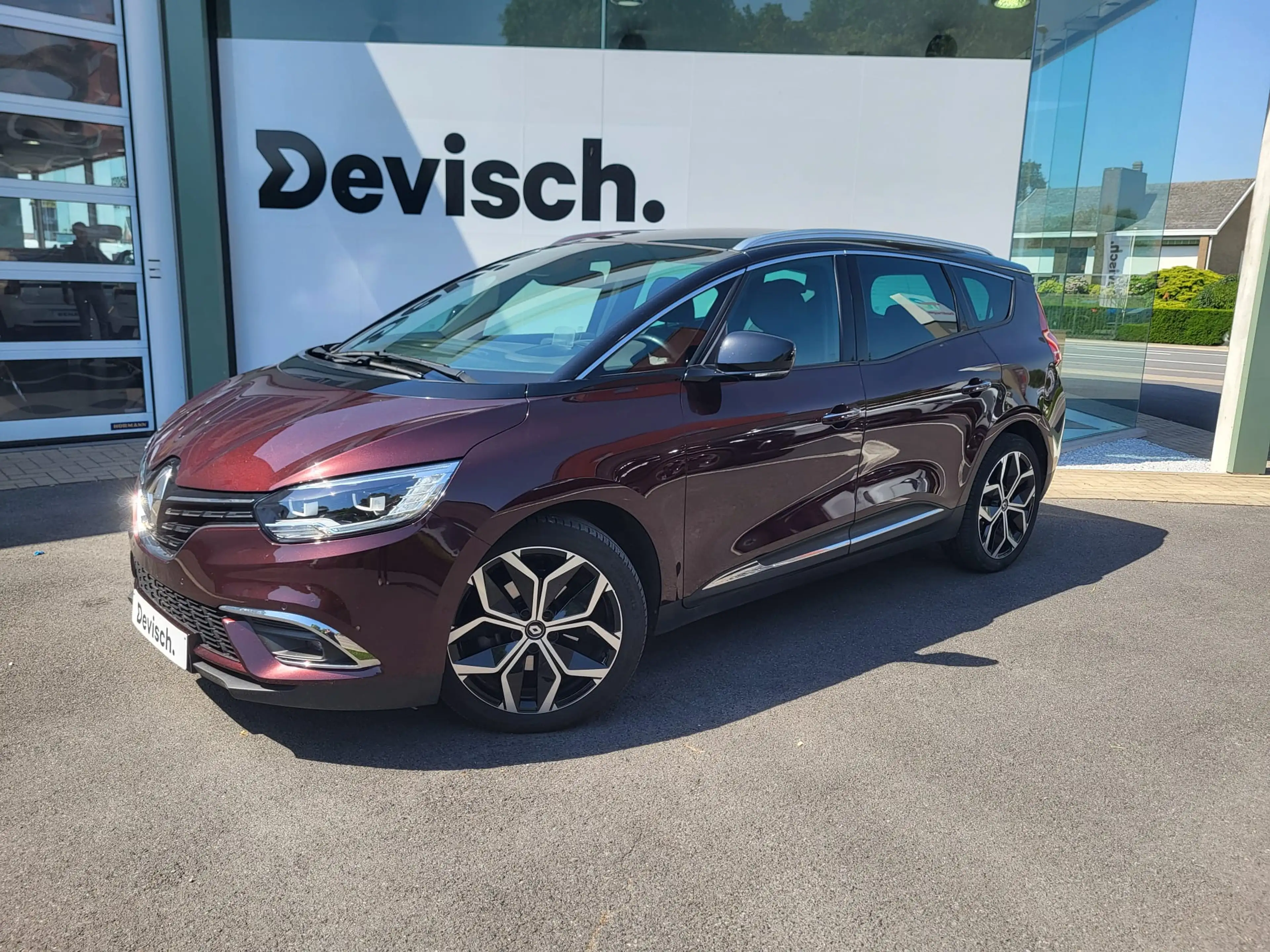 Renault Grand Scenic INTENS TCE140 EDC - 7 zitplsn — photo 3