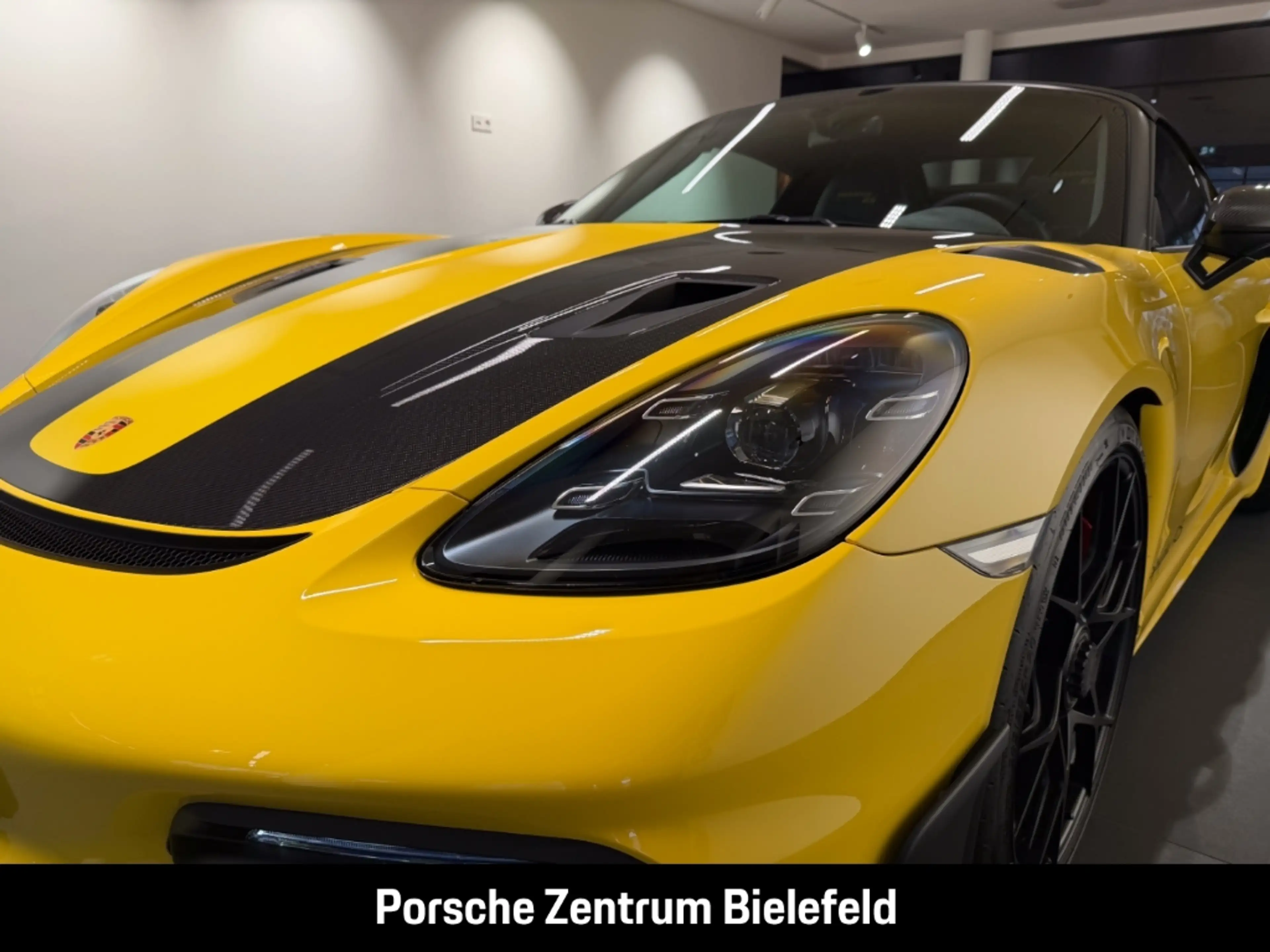 Porsche 718 Spyder RS Weissach-Paket Sportabgas BOSE LED — photo 13