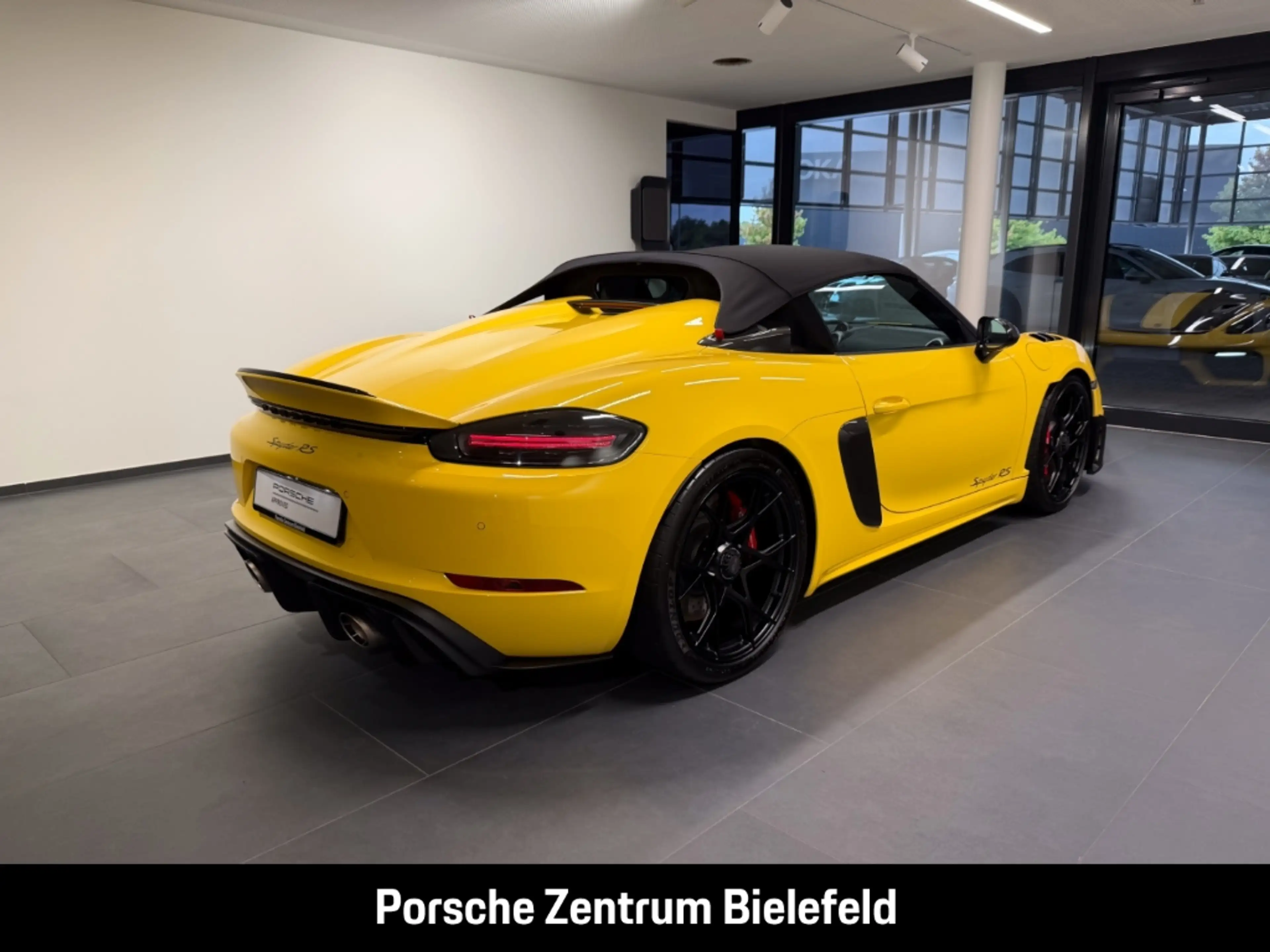 Porsche 718 Spyder RS Weissach-Paket Sportabgas BOSE LED — photo 5