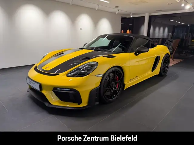 Porsche 718 Spyder RS Weissach-Paket Sportabgas BOSE LED