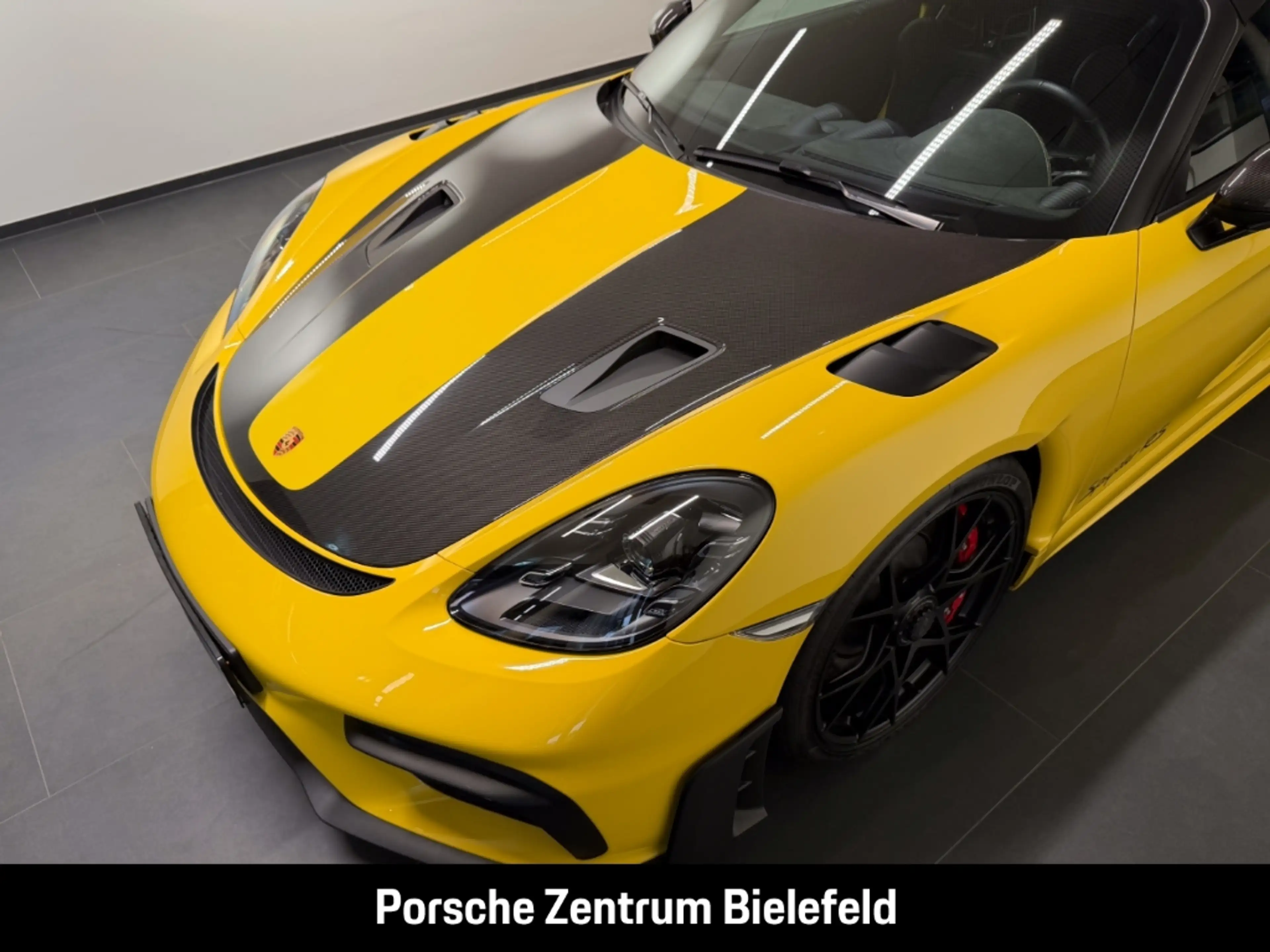 Porsche 718 Spyder RS Weissach-Paket Sportabgas BOSE LED — photo 15