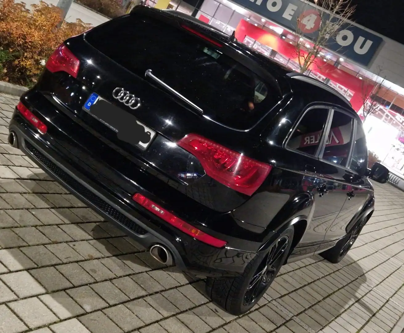 Audi Q7 3.0 TDI ABT 282 PS 7-Sitzer S-Line Schwarz - 2