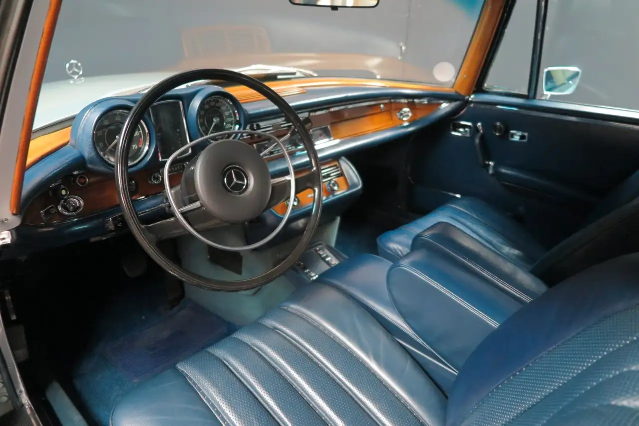 Mercedes-Benz 280 SE 3,5 Aut.,Klima,SSD,4xeFH,sehr original!!!, foto 12