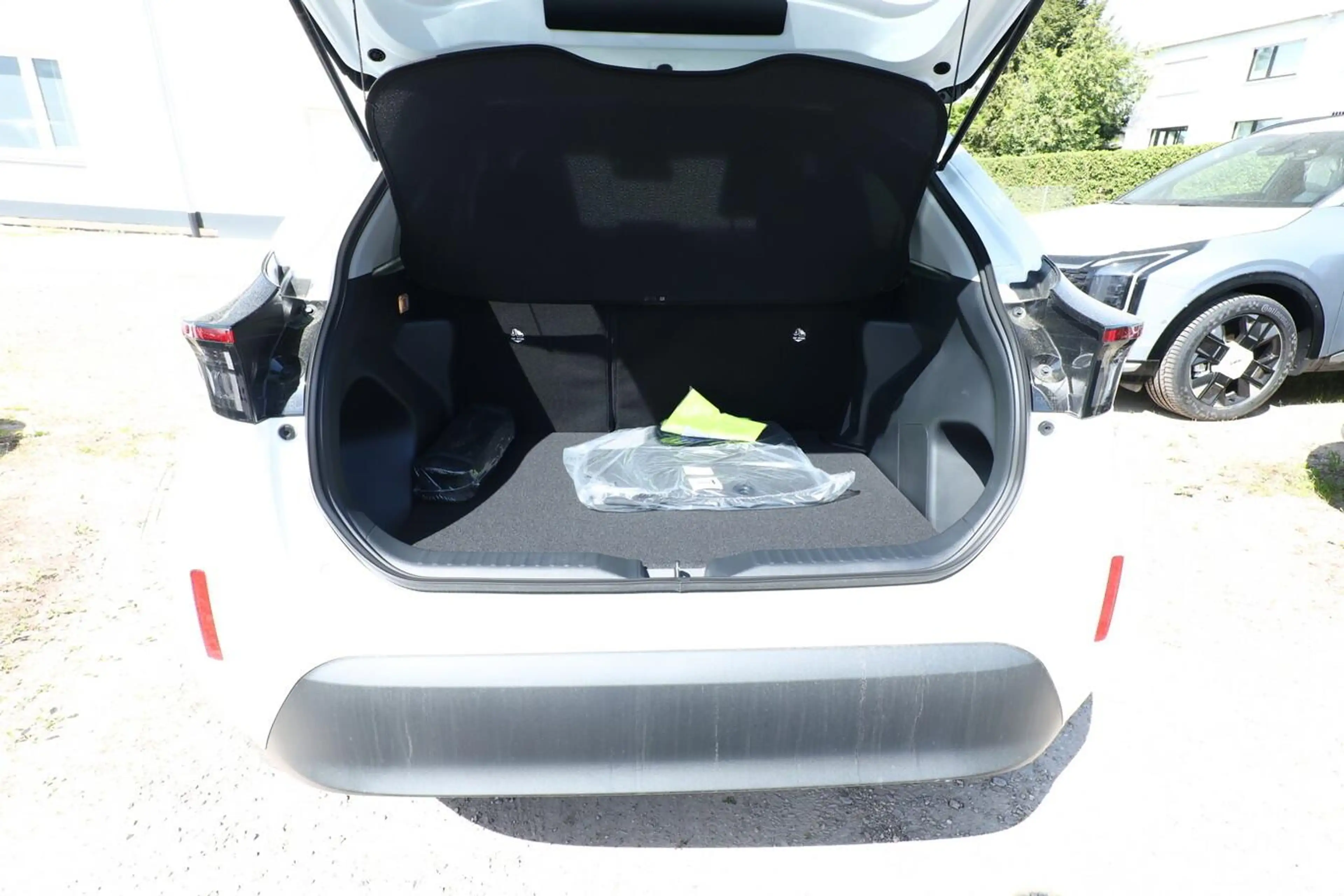 Toyota Yaris Cross Aut. Kam Sitzhz. ACC 16" CarPlay 68 kW (92 PS),... — photo 11
