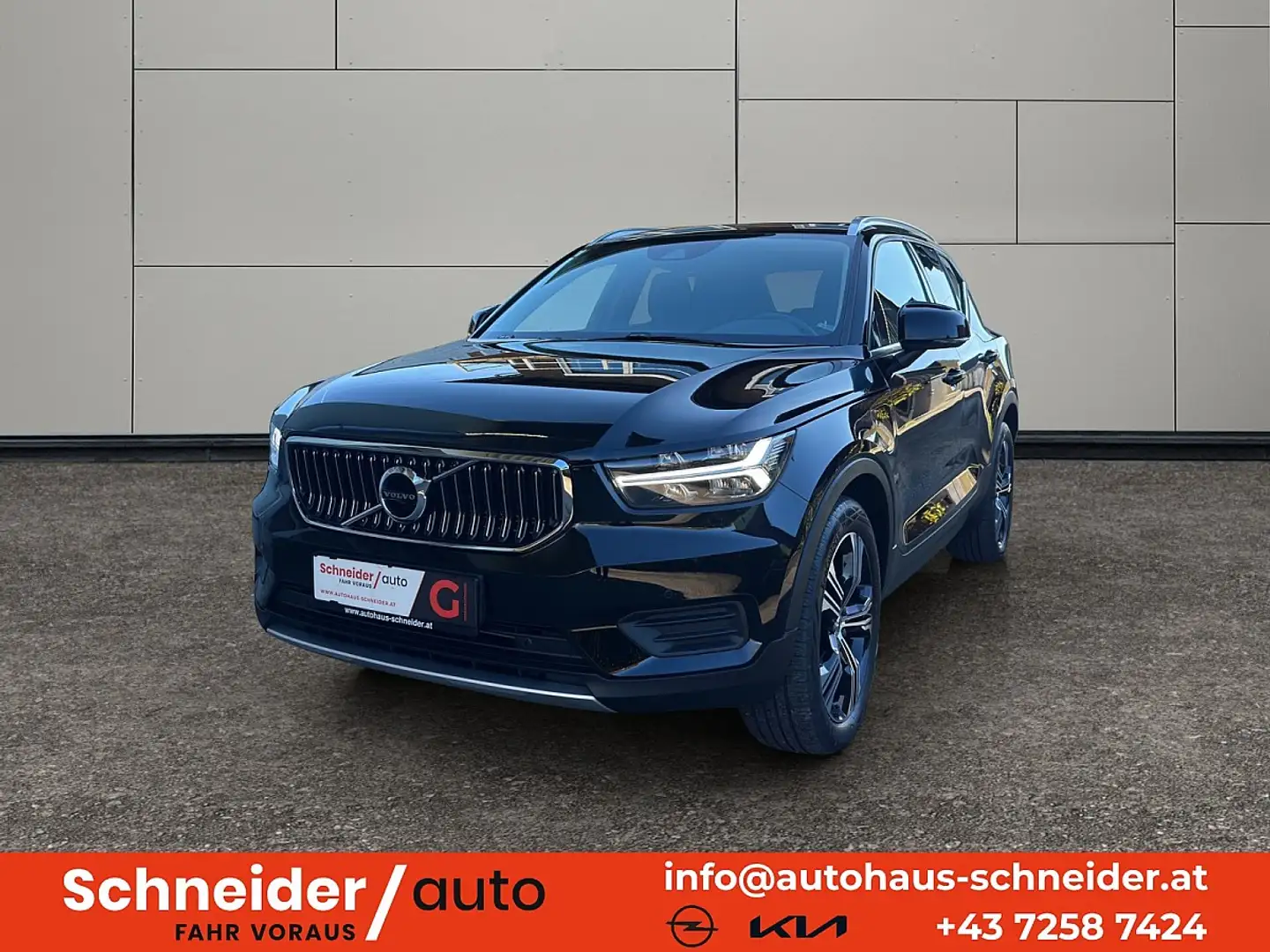 Volvo XC40 T4 Recharge PHEV Inscription Expression Schwarz - 1