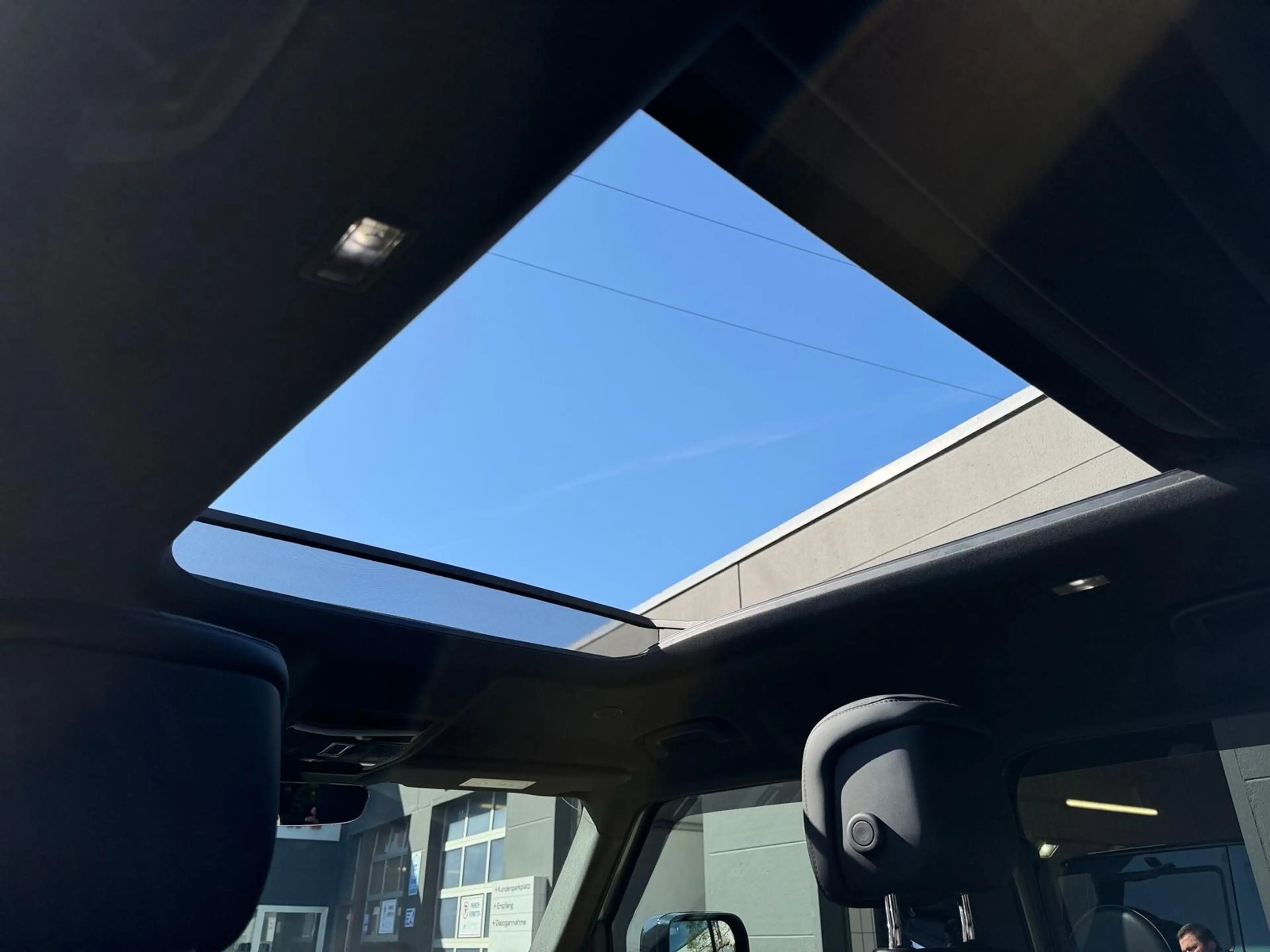 Land Rover Defender Land Rover Defender 110 75thLimited Edition*HUD* — photo 15