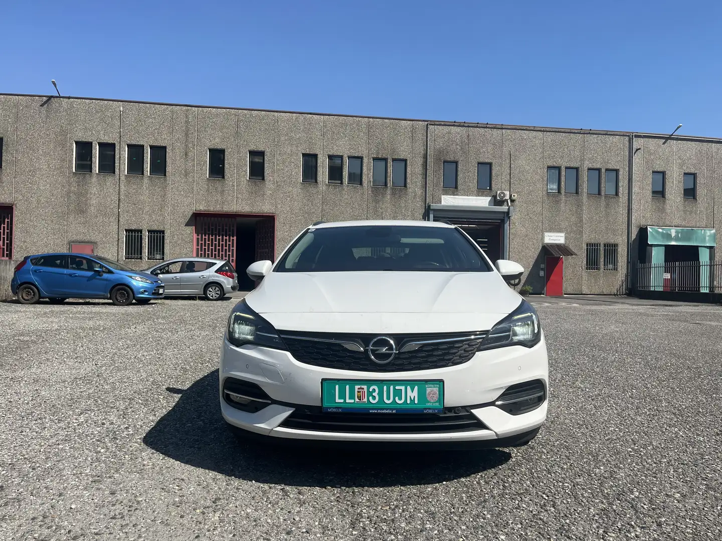 Opel Astra Sports Tourer 1.5 cdti Elegance NAVI RETROCAMERA Bianco - 2