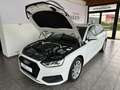 Audi A4 Avant 35 TFSI 2.0 *1.HAND*8-FACH*LED*ALU*TOP Blanc - thumbnail 3