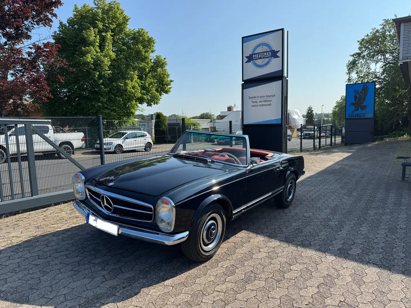 Mercedes-Benz 250 250 SL/8 (113) Kék - 1
