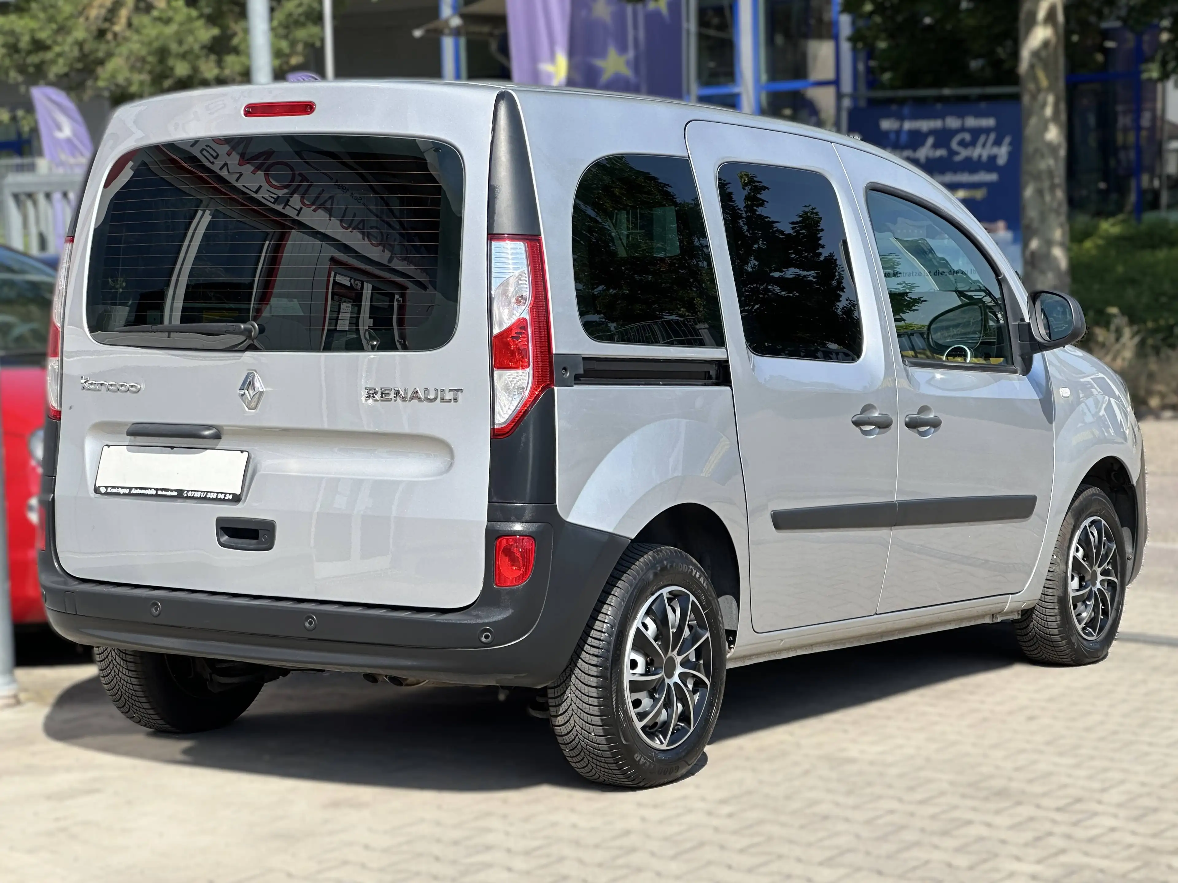 Renault Kangoo 1.5 dCi*Klima*Navi*Parkpilot*110 PS*sehr sparsam — photo 6