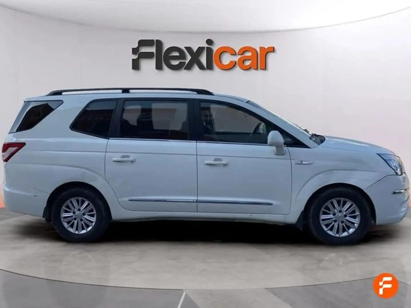 SsangYong Rodius D22T 178cv Premium Alb - 2