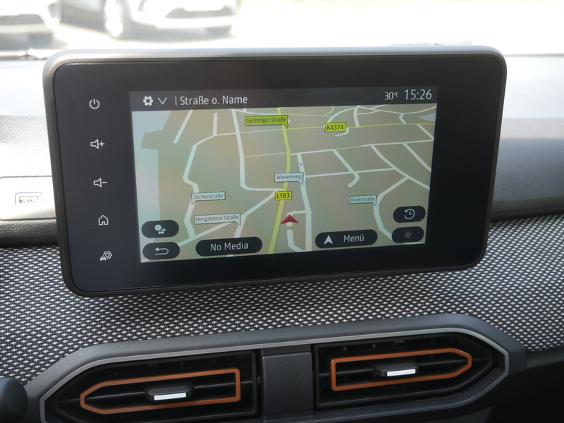Dacia Sandero Stepway Expression TCe 90 NAVI LED — photo 8