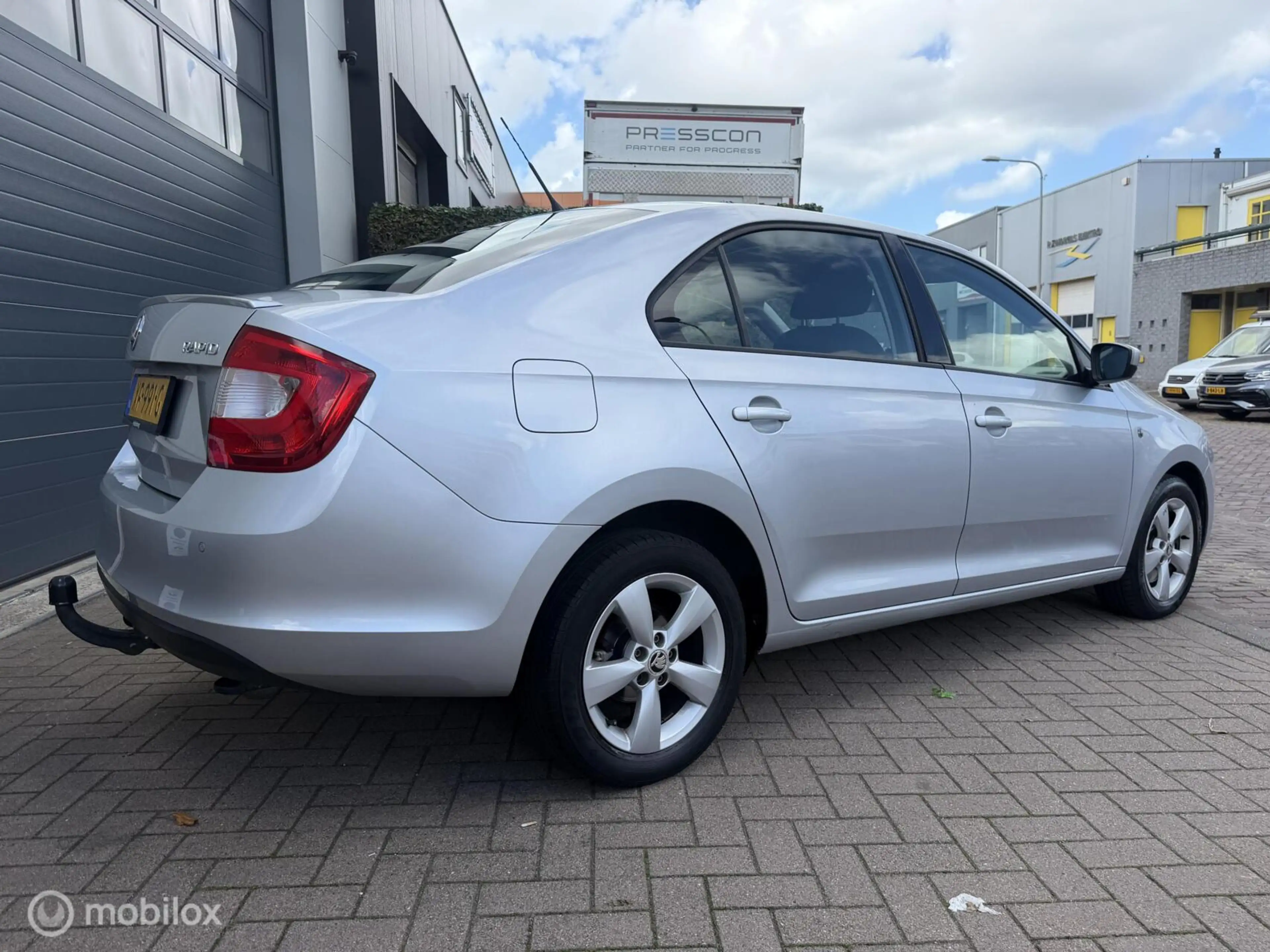 Skoda Rapid/Spaceback 1.4 TSI Greentech Elegance AUTOMAAT/ TREKHAAK — photo 5