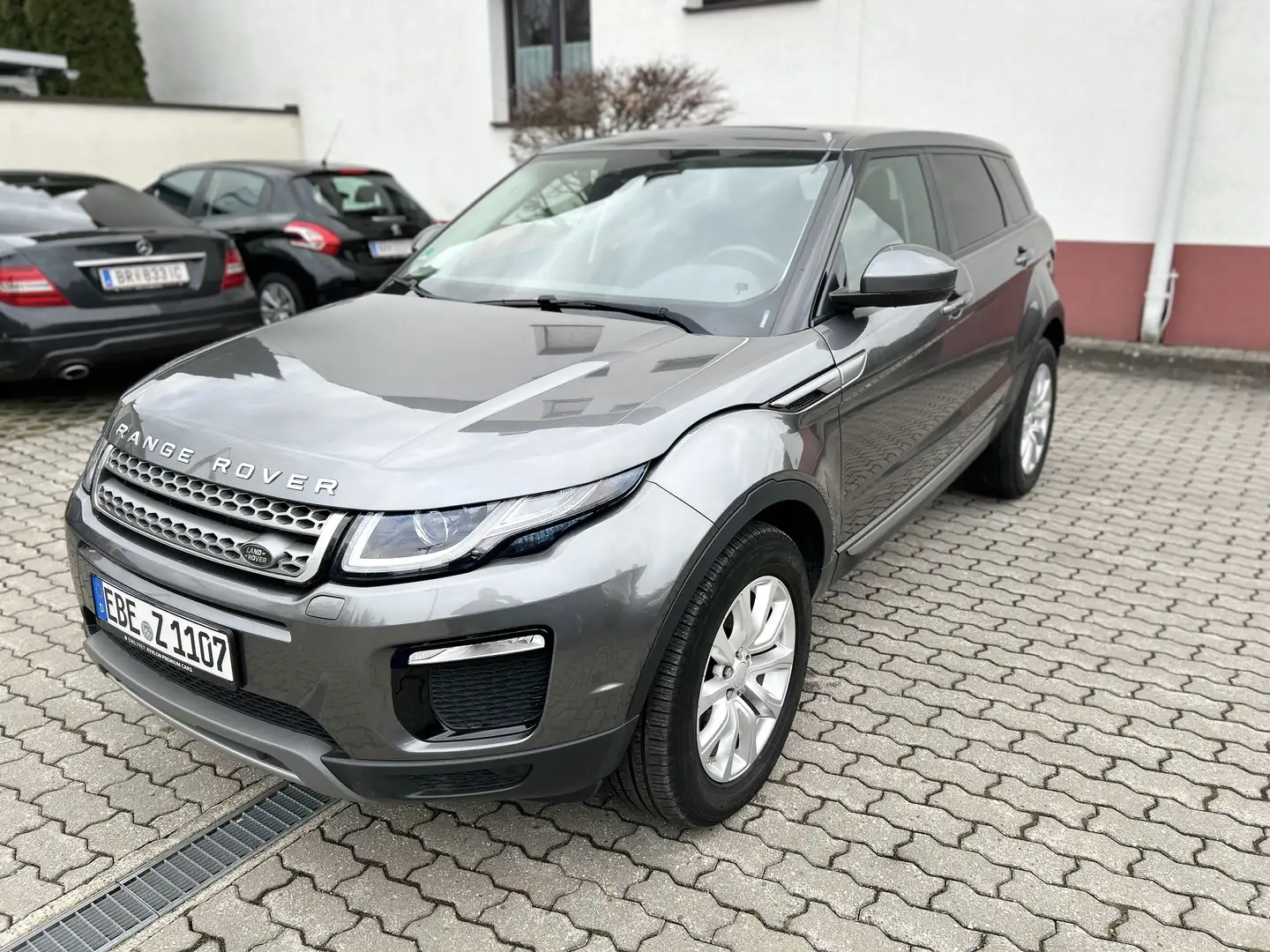 Land Rover Range Rover Evoque SE Grau - 1