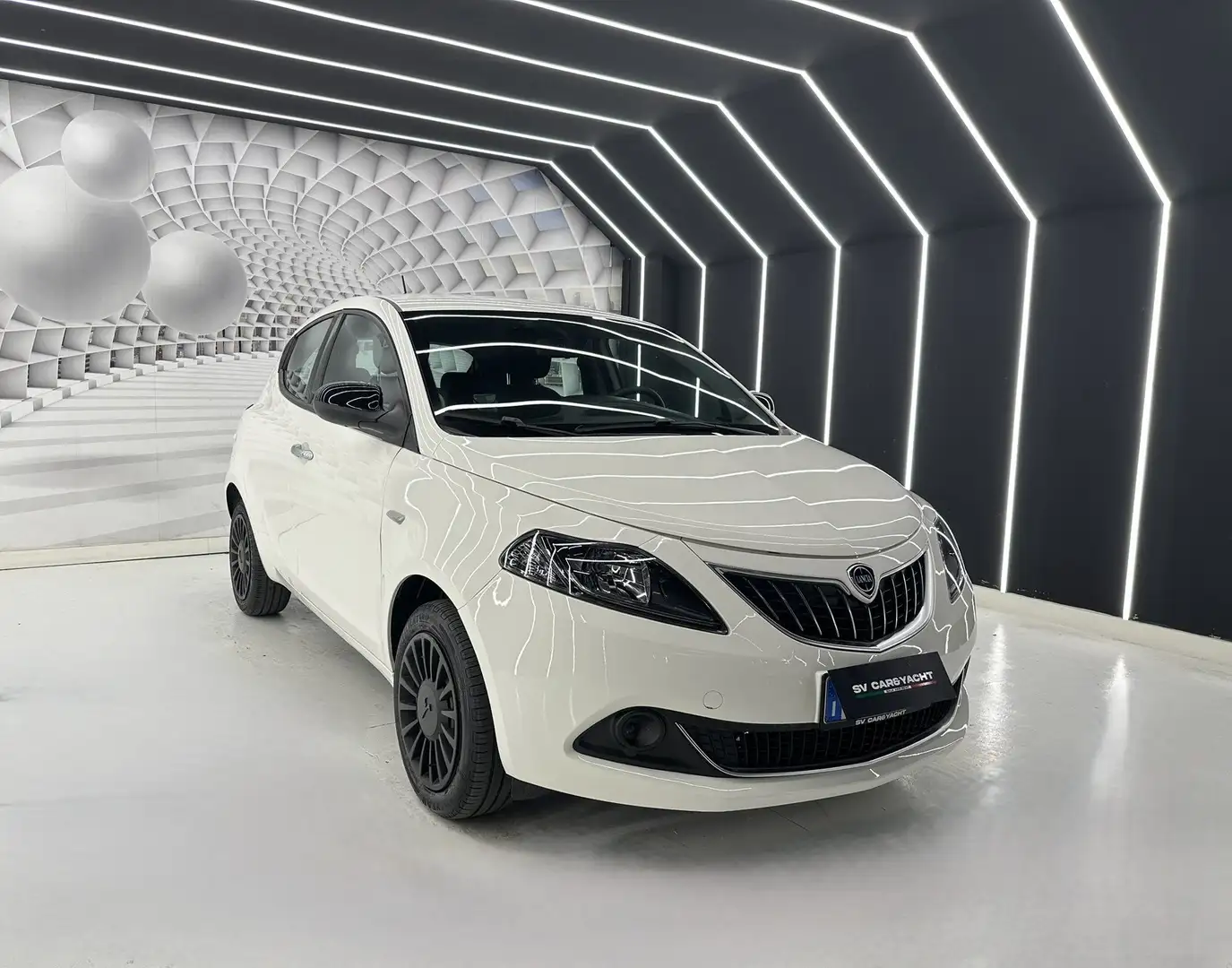 Lancia Ypsilon 1.0 69CV hybrid-NEOPATENTANTI-KM CERTIFICATI- Blanc - 2