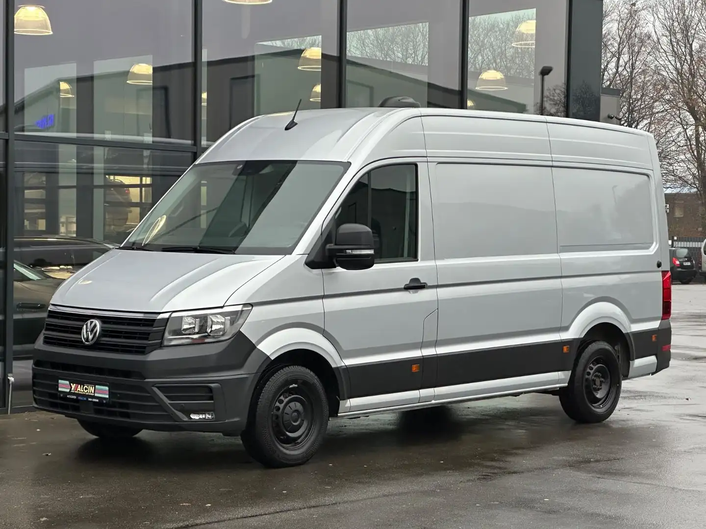 Volkswagen Crafter 2.0 TDI Kasten 35 FWD L2H2 1.H/NAV/R-CAM Grau - 2