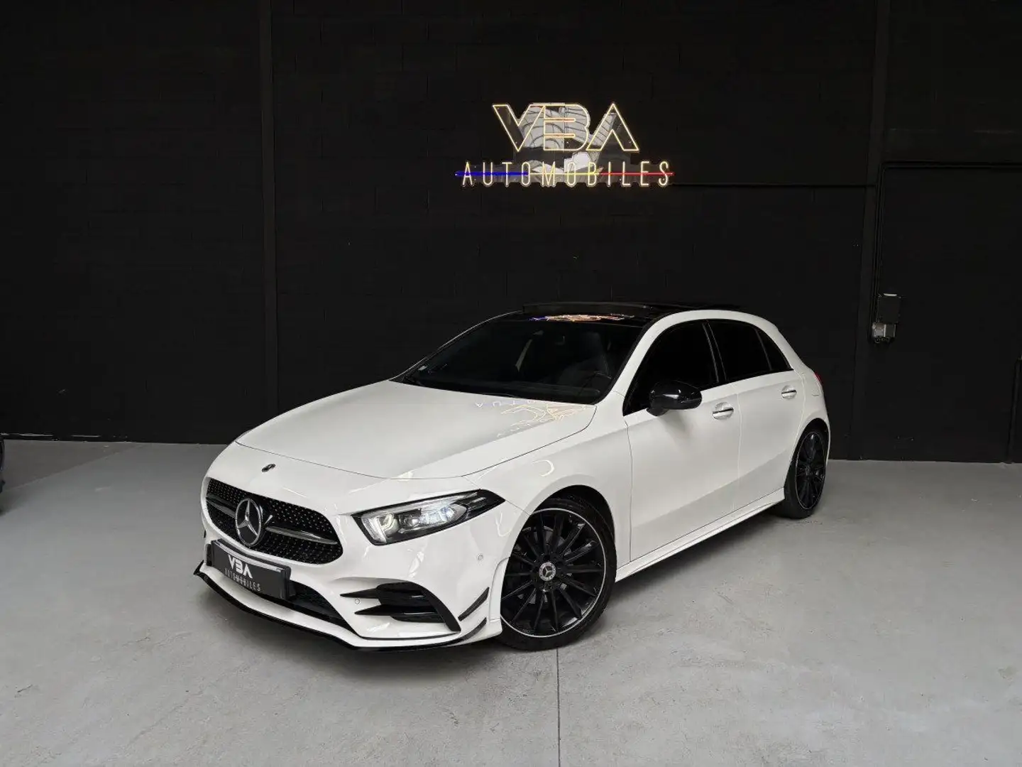 Mercedes-Benz A 200 (4) 200 AMG Line 7G-DCT Wit - 1