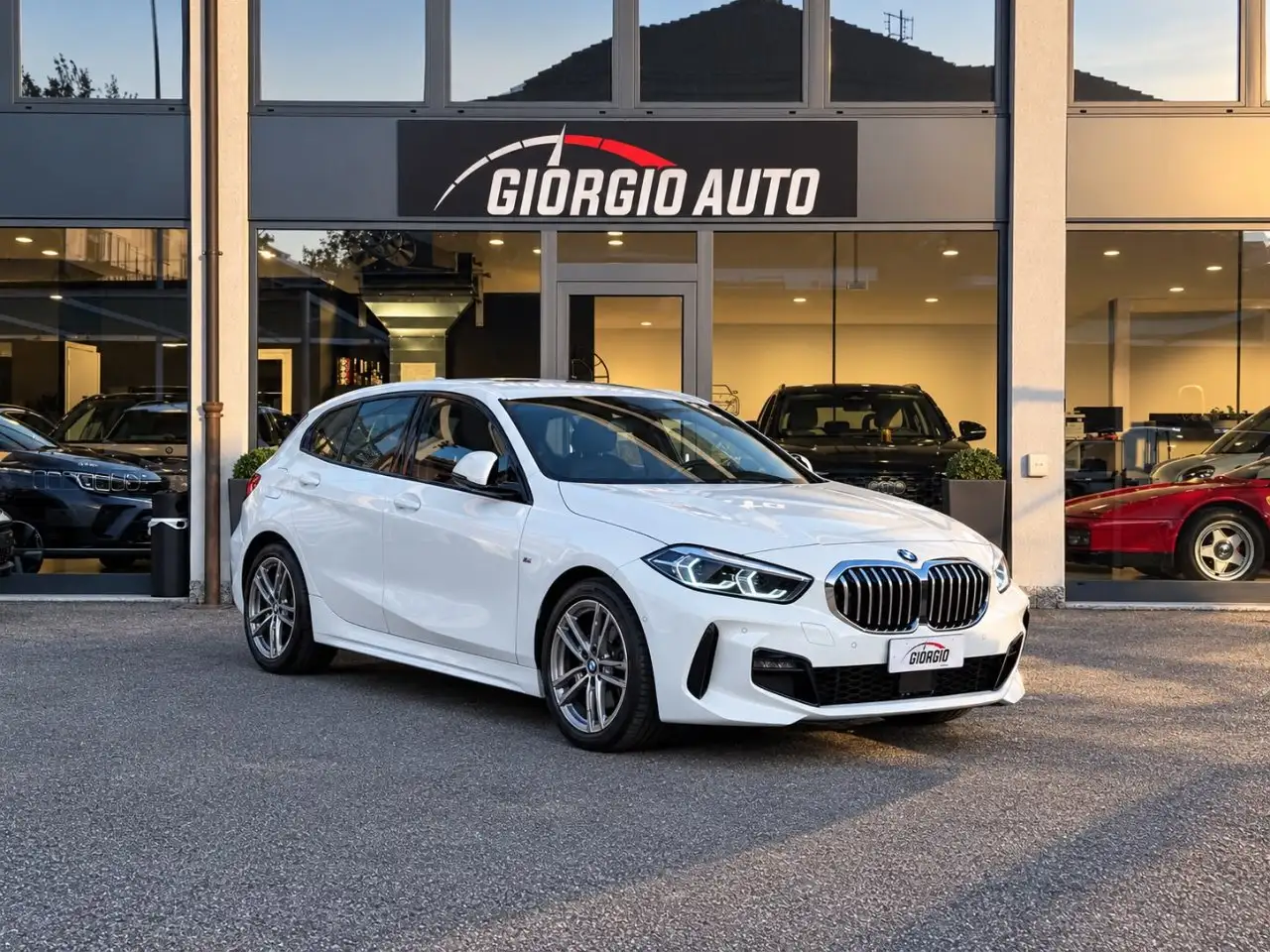 BMW 118