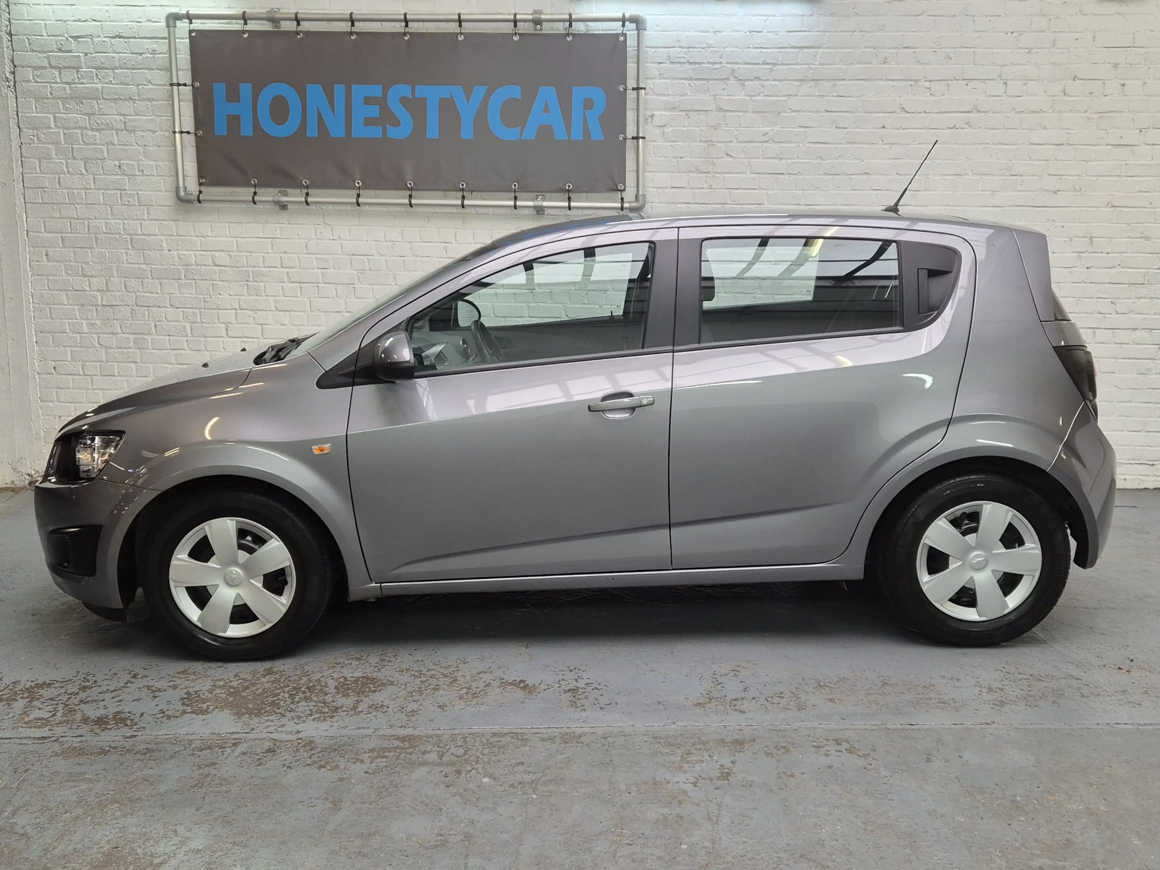 Chevrolet Aveo Aveo 1.4i LT+ Autom.-1prop.-32.000km💫-Garantie👍 — photo 3