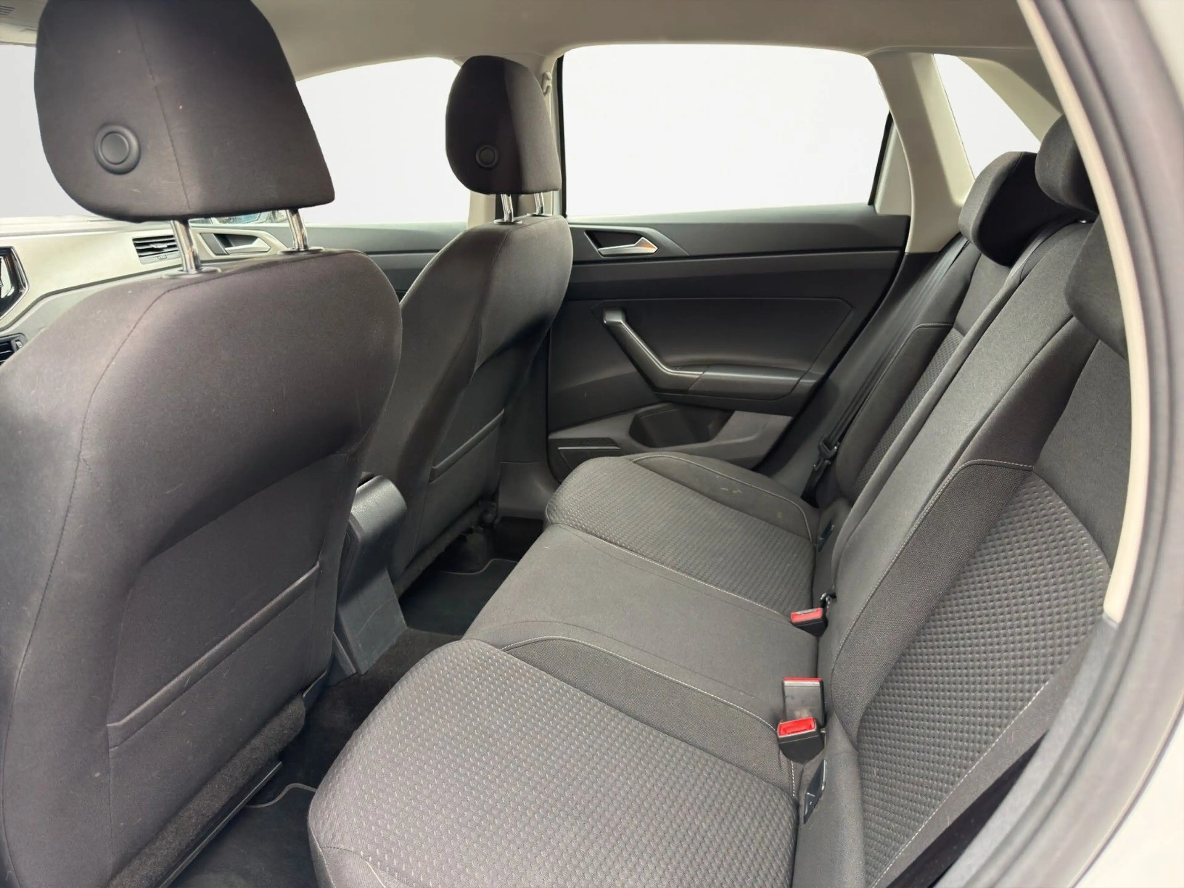 Volkswagen Polo POLO VI COMFORTLINE | KLIMA | PARK ASSIST — photo 13