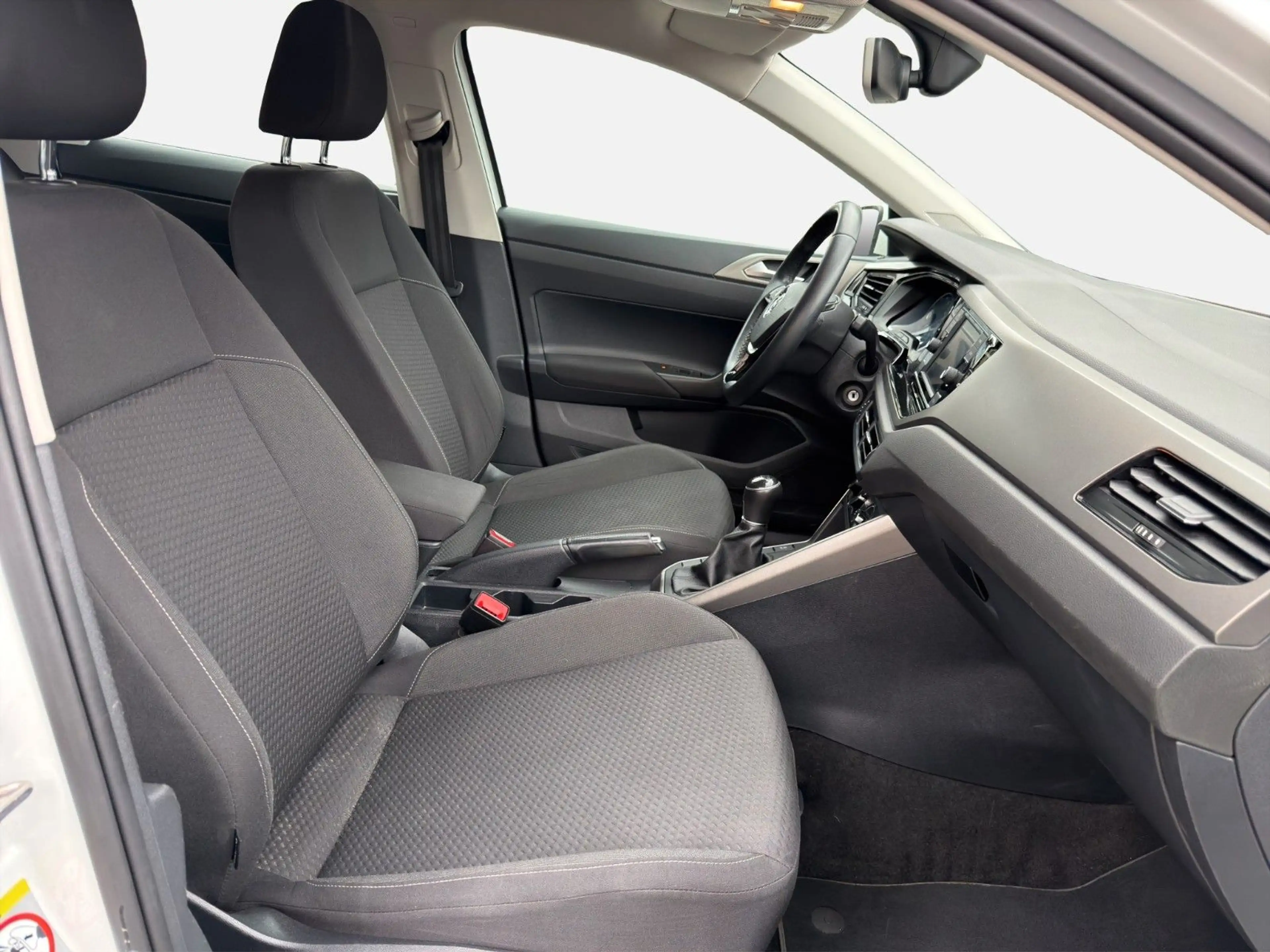 Volkswagen Polo POLO VI COMFORTLINE | KLIMA | PARK ASSIST — photo 11