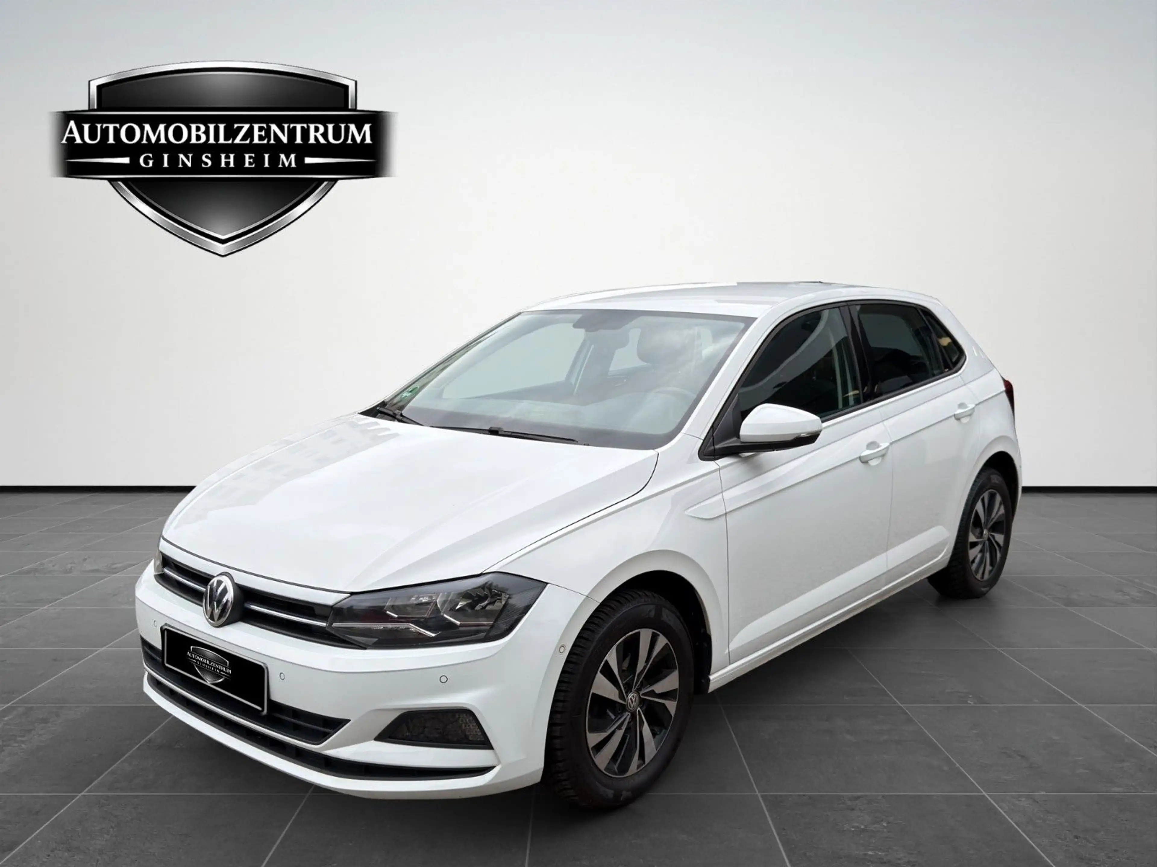 Volkswagen Polo POLO VI COMFORTLINE | KLIMA | PARK ASSIST
