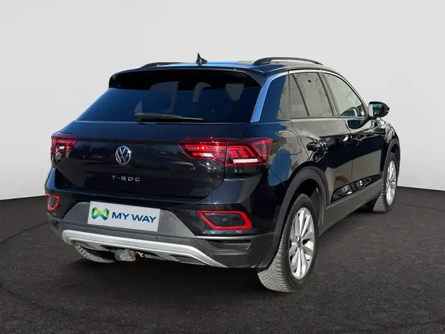 Volkswagen T-Roc view 5