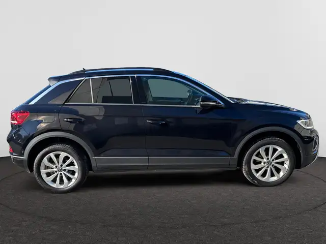 Volkswagen T-Roc view 7