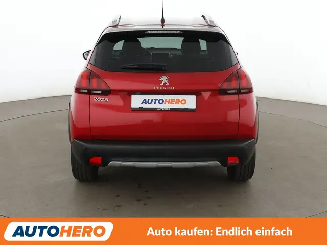Peugeot 2008 view 5