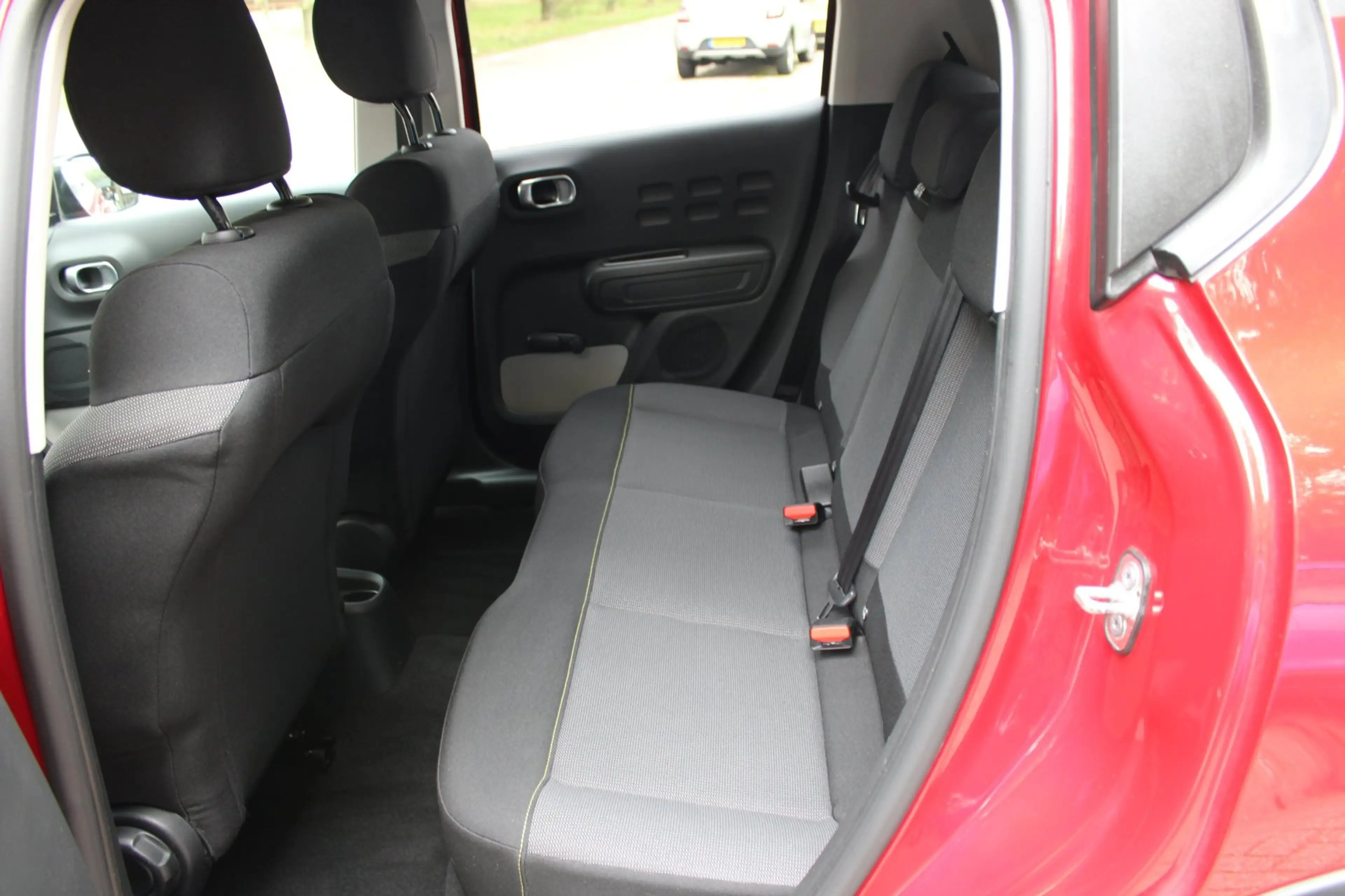Citroen C3 1.2 PureTech Shine, Navi, Cruise, Clima. — photo 14