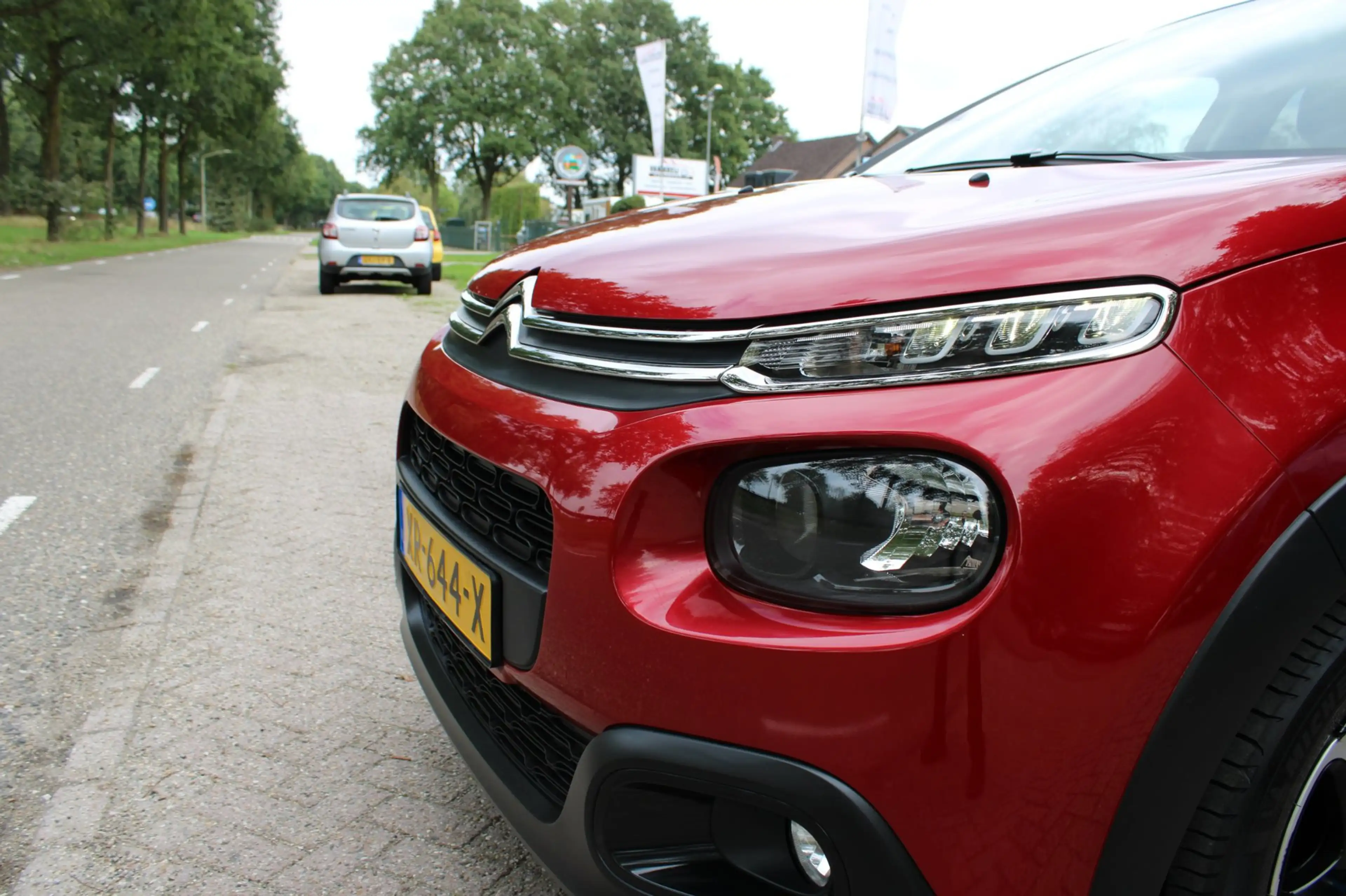 Citroen C3 1.2 PureTech Shine, Navi, Cruise, Clima. — photo 11