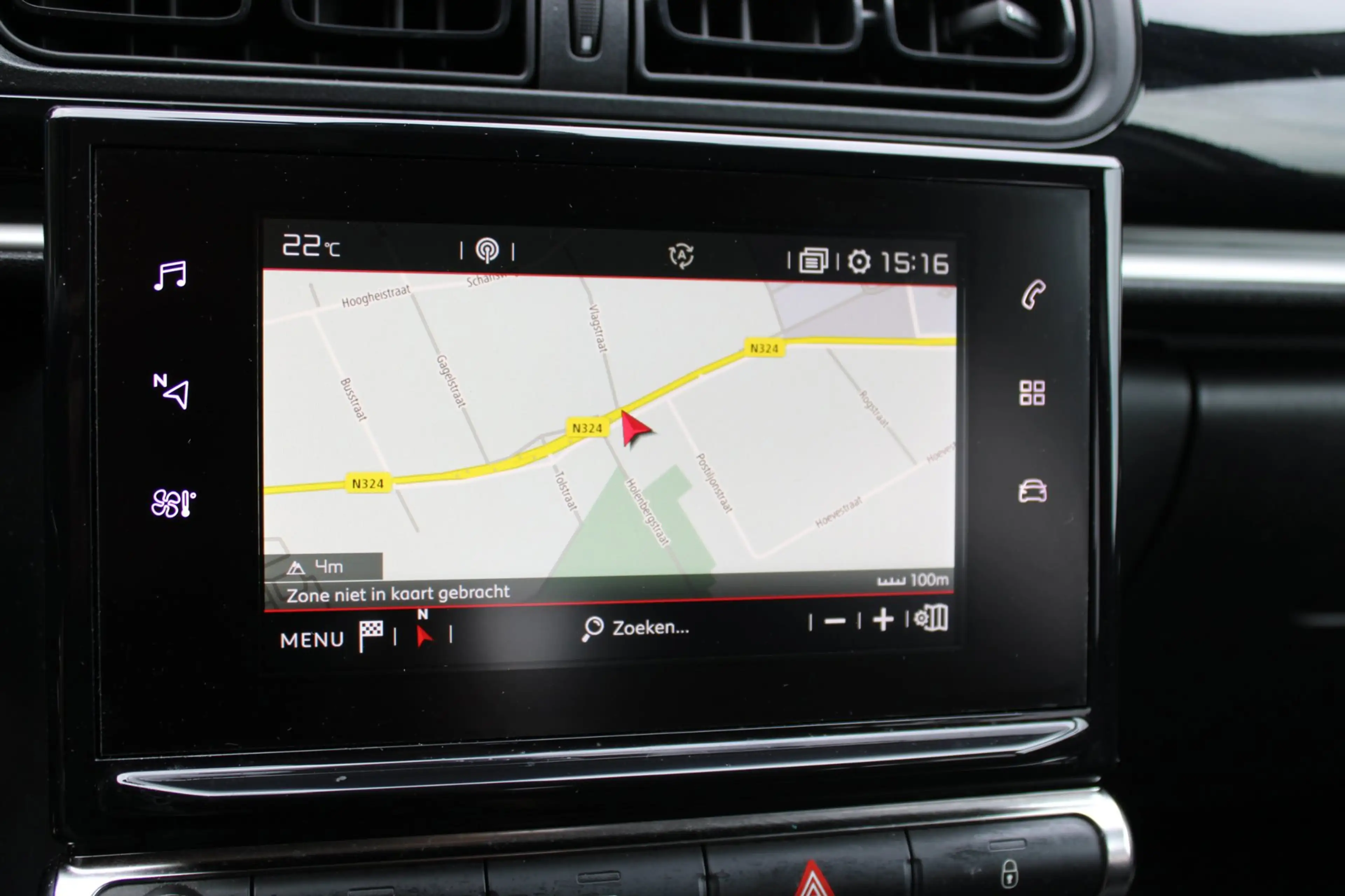 Citroen C3 1.2 PureTech Shine, Navi, Cruise, Clima. — photo 24