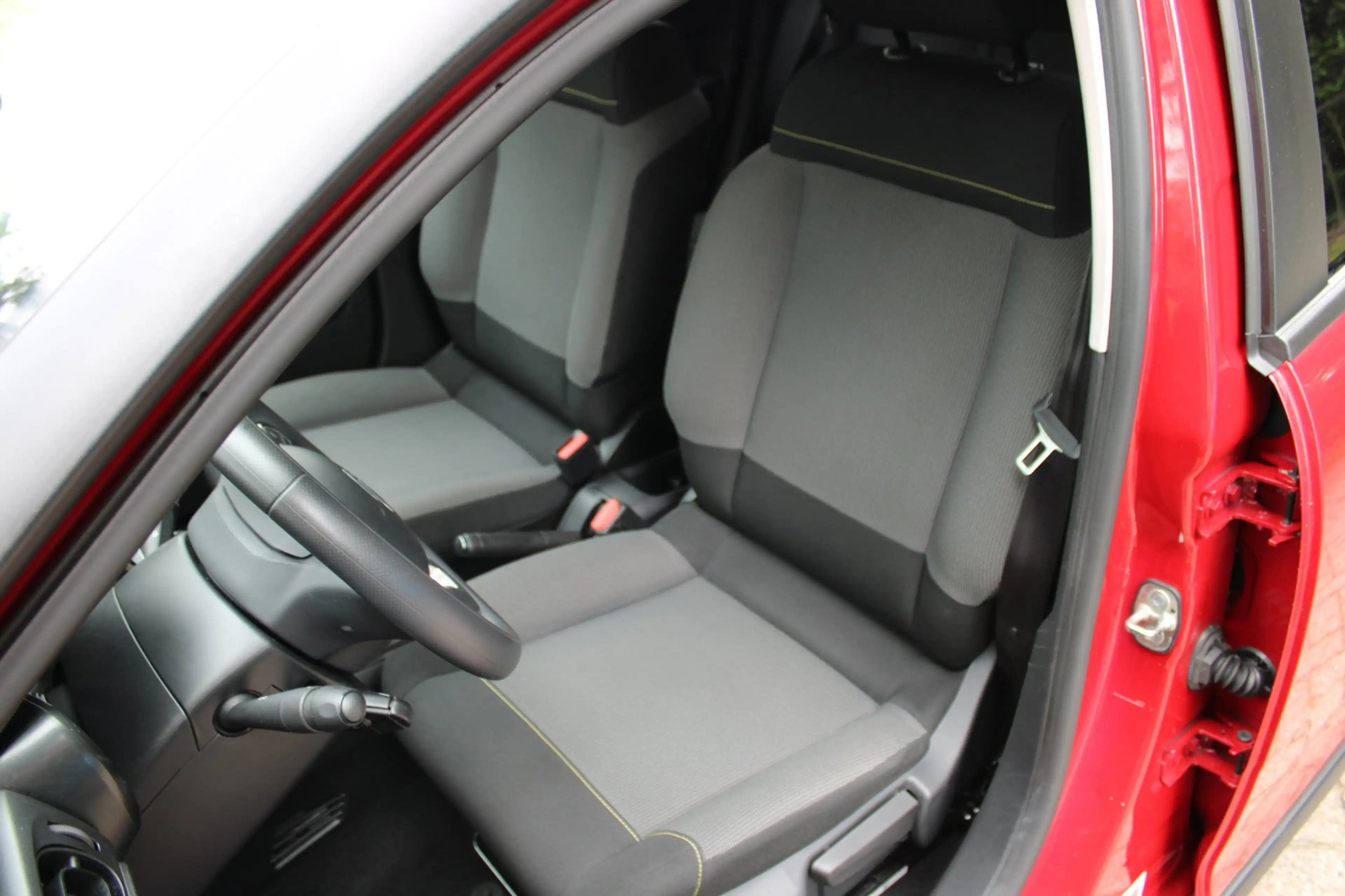 Citroen C3 1.2 PureTech Shine, Navi, Cruise, Clima. — photo 13