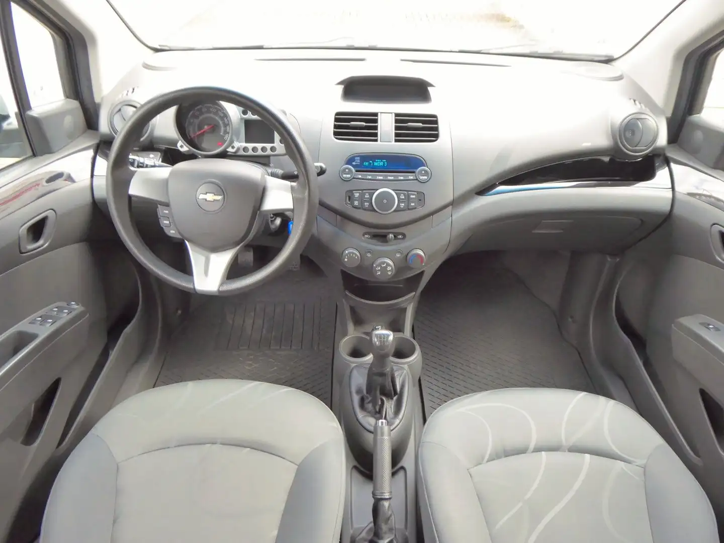 Chevrolet Spark LS+ original 47.600 km! Silber - 2