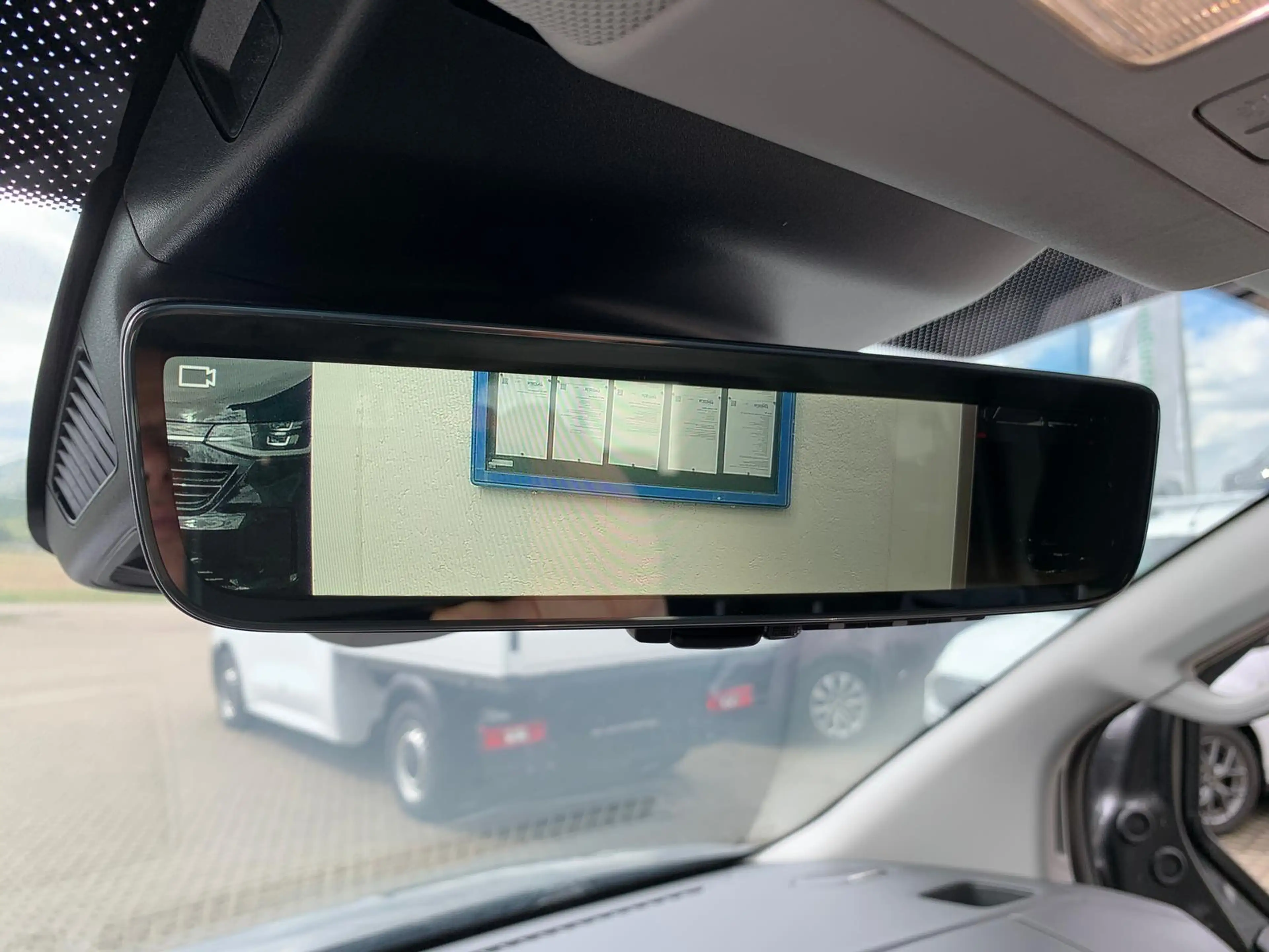 Volkswagen T7 Caravelle Caravelle Style LR lang EasyOpen Kamera 81'€ — photo 11