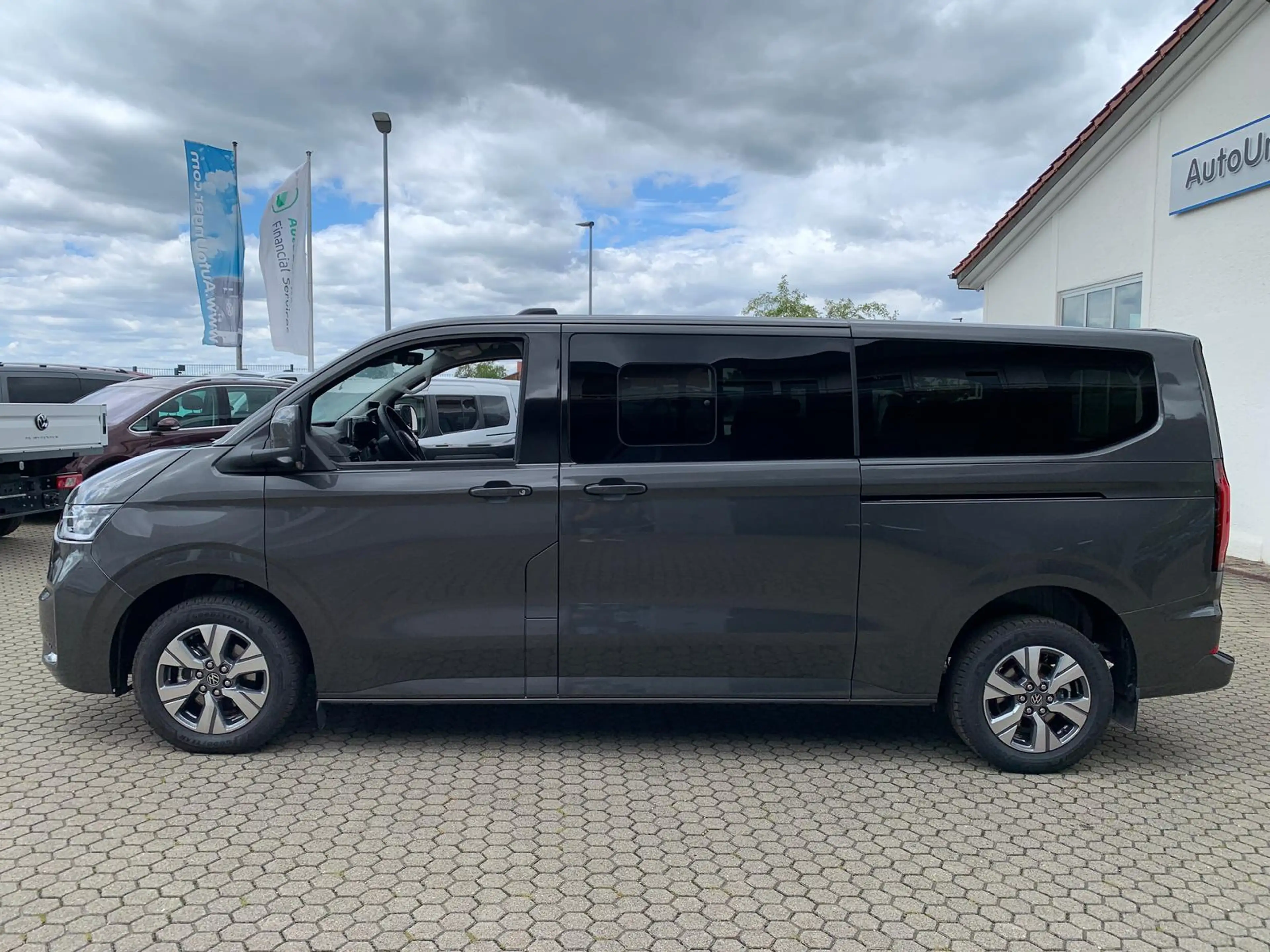 Volkswagen T7 Caravelle Caravelle Style LR lang EasyOpen Kamera 81'€ — photo 5