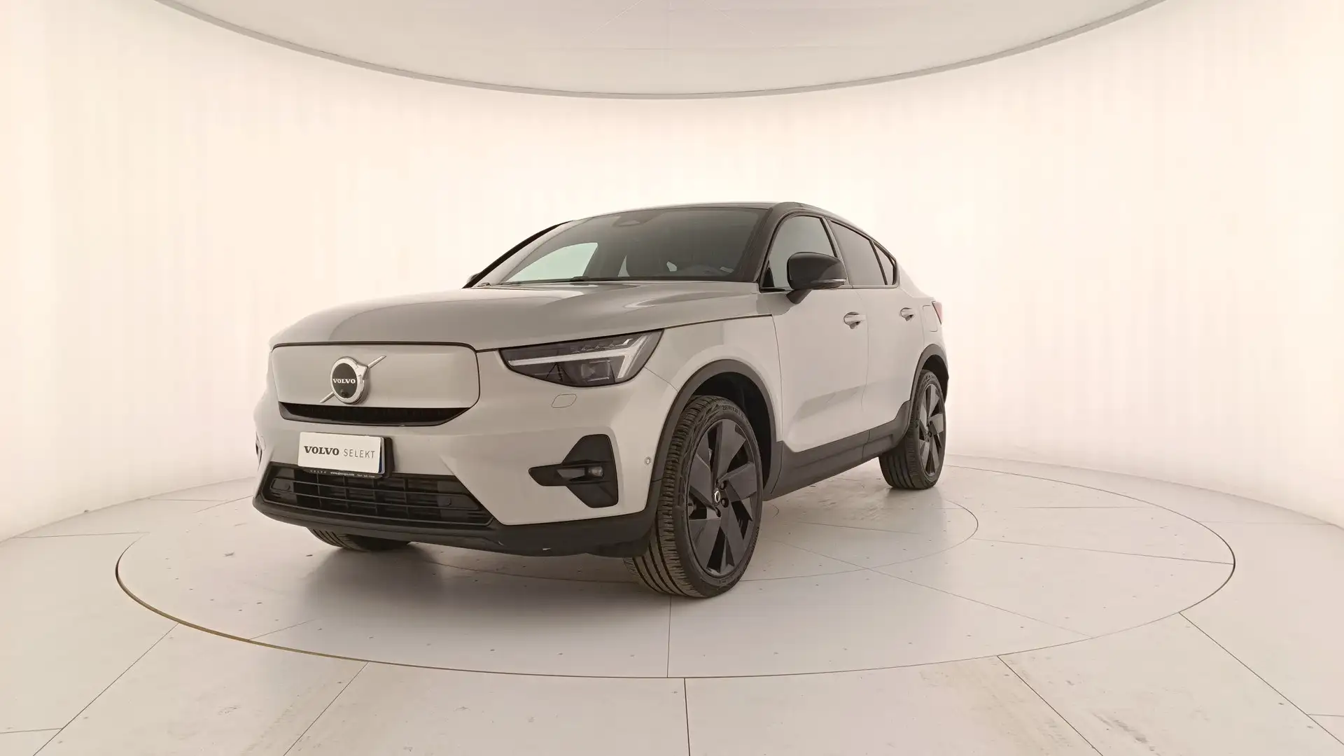 Volvo XC40 twin motor 1st Edition awd Grigio - 1