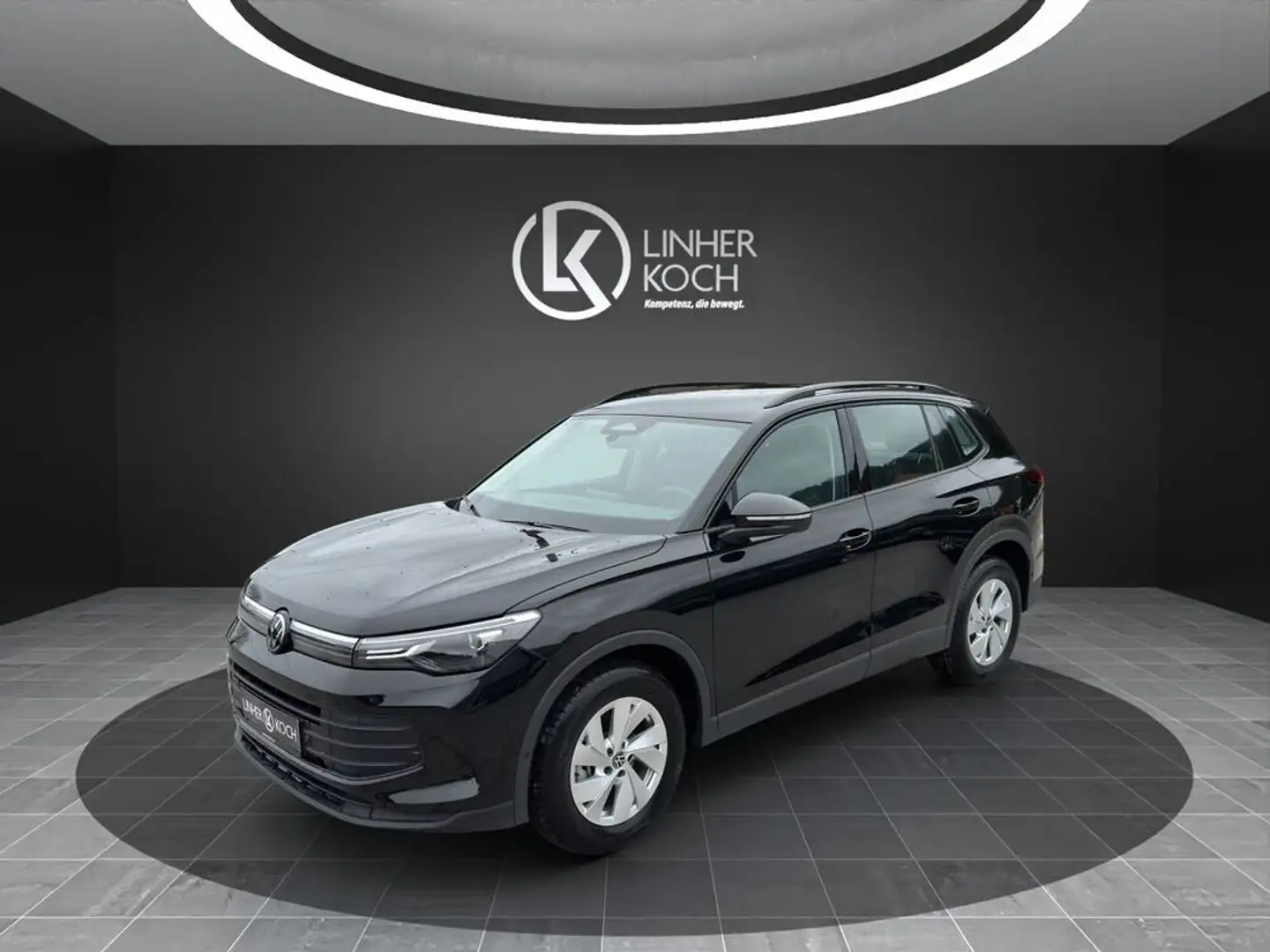 Volkswagen Tiguan 4Me eTSI DSG ''AHK+ACC+RFK+uvm'' Schwarz - 1