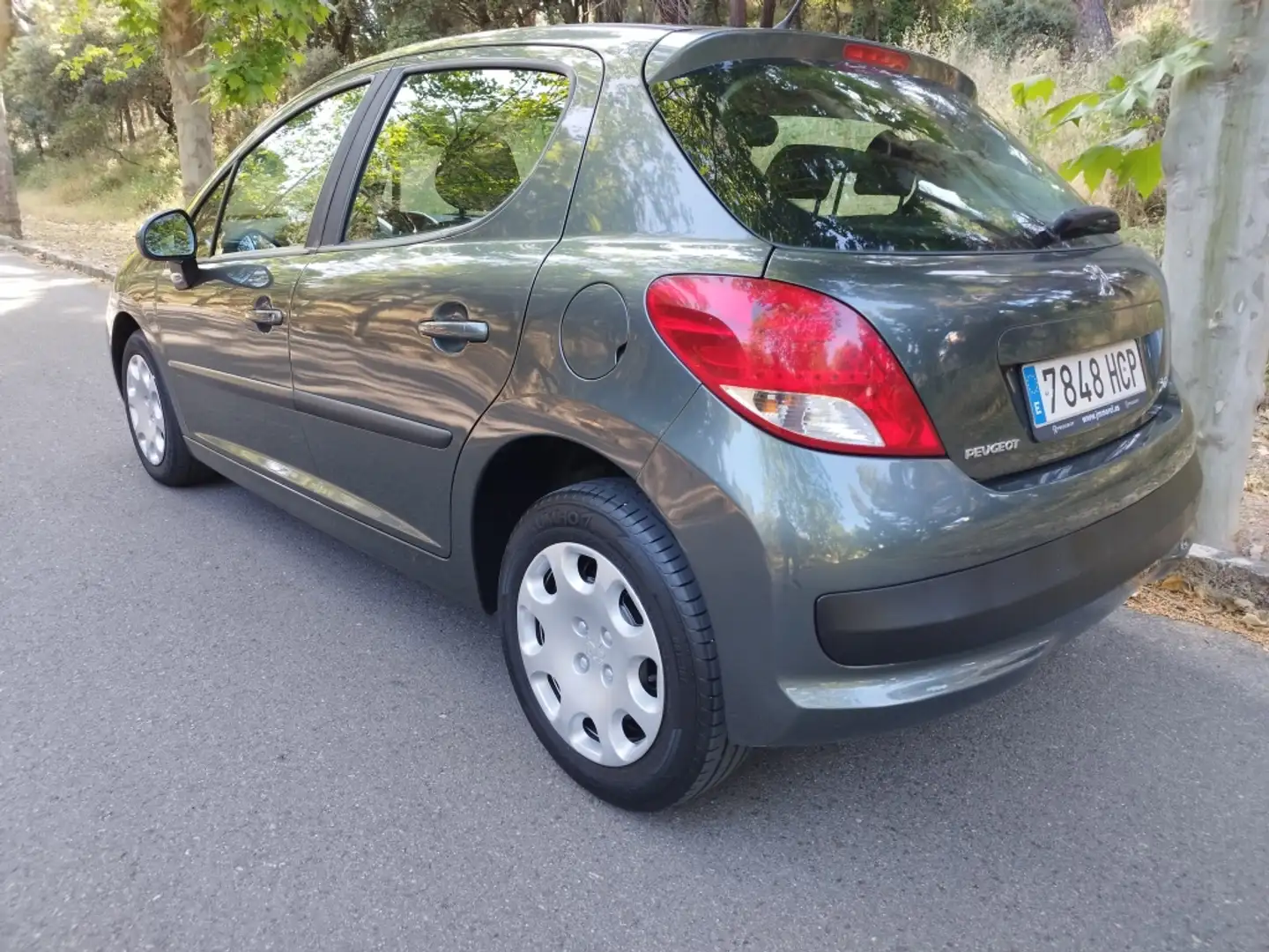 Peugeot 207 1.4i Active Vert - 2