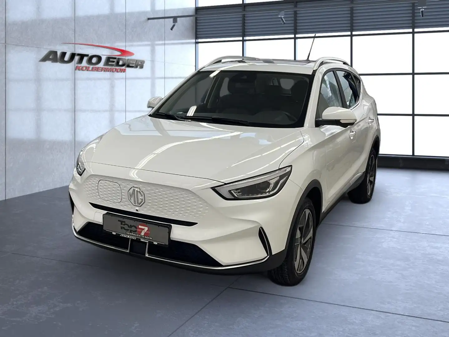 MG ZS Luxury Bluetooth Navi LED Klima Einparkhilfe Weiß - 2