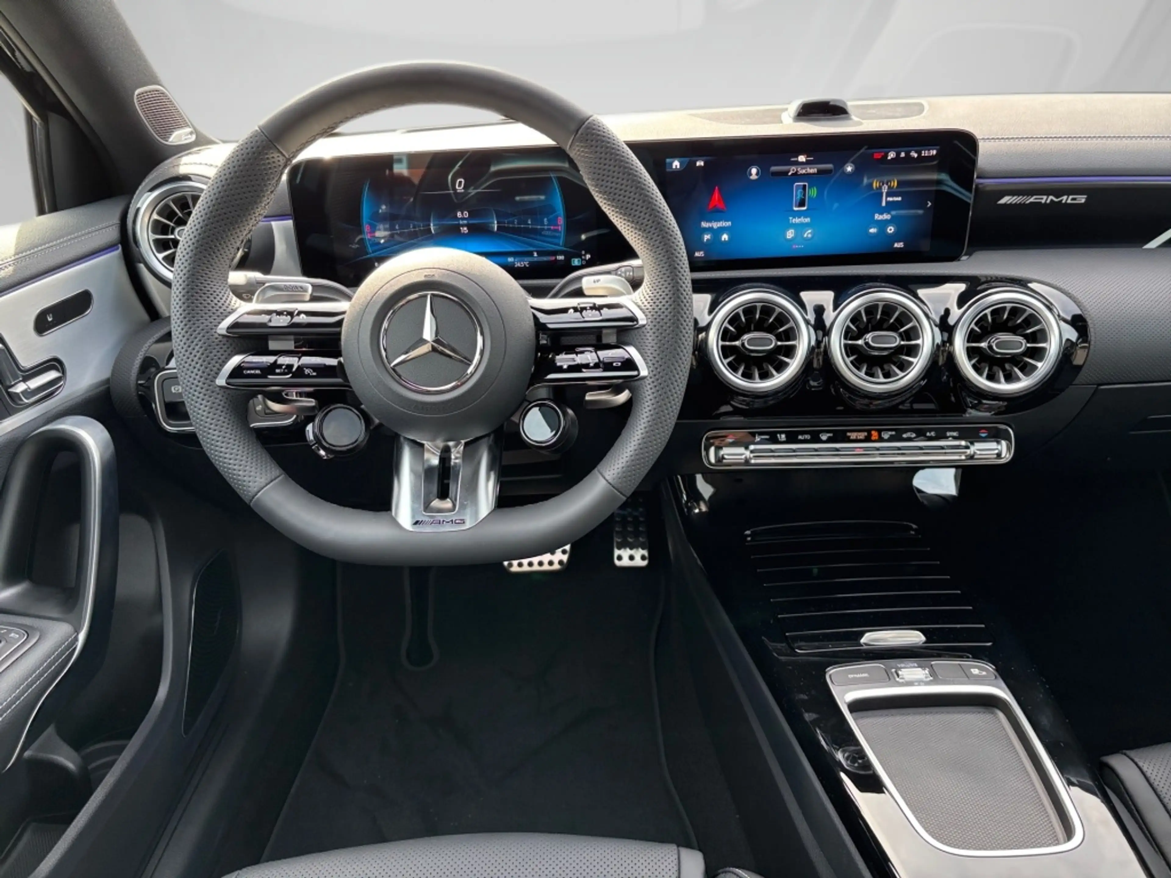 Mercedes-Benz A 45 AMG S 4M+ NIGHT-II PANO MULTIKONTUR HUD — photo 10
